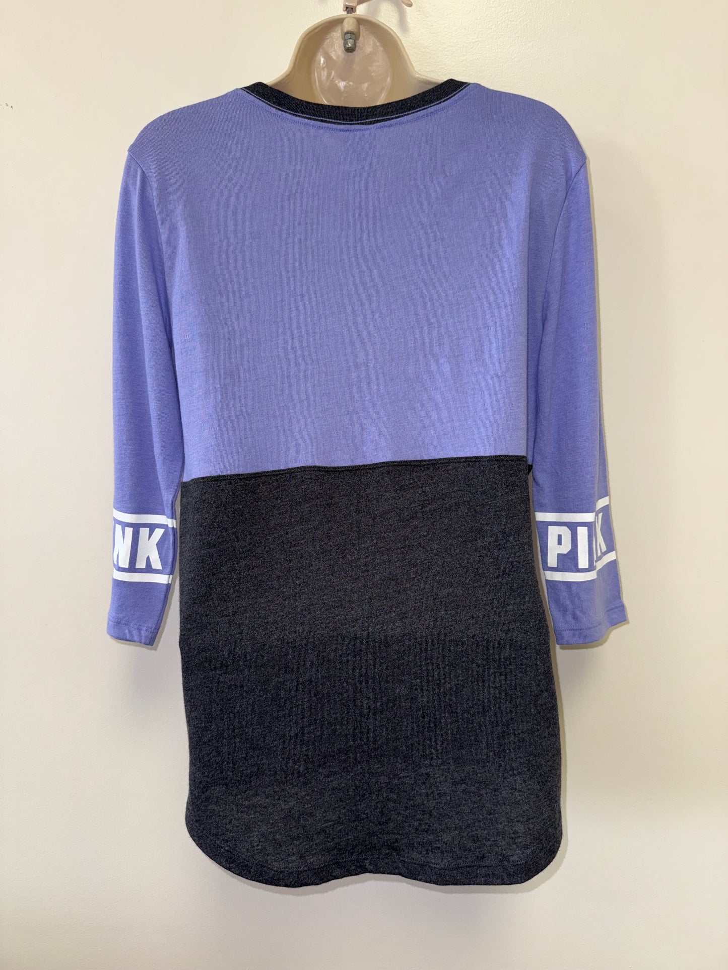 NWT PINK Victoria's Secret (XS) Brand New Grey//Purple 3/4 Sleeve Top