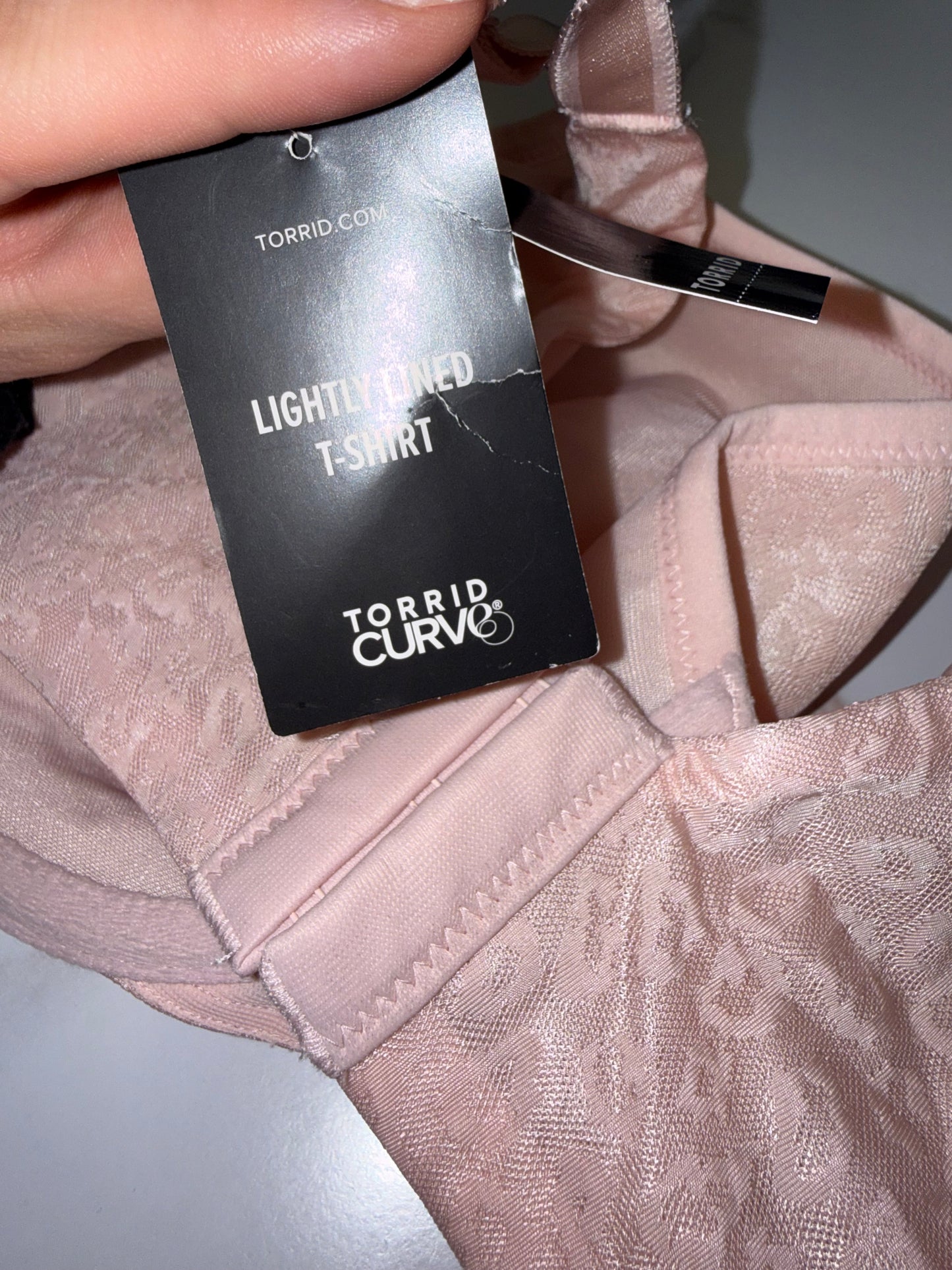 NWT Torrid (44C) Brand New Pink Lightly Lined T-Shirt Bra