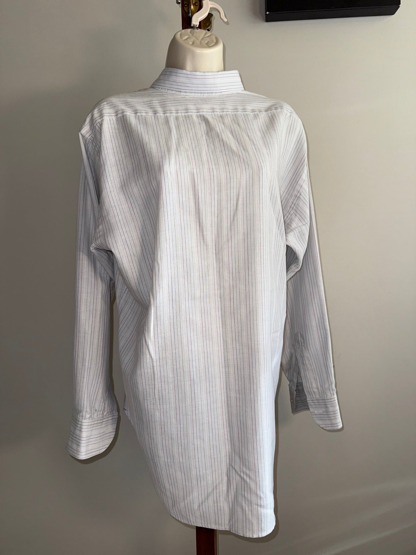 Christian Dior (16/33) Striped Button Up