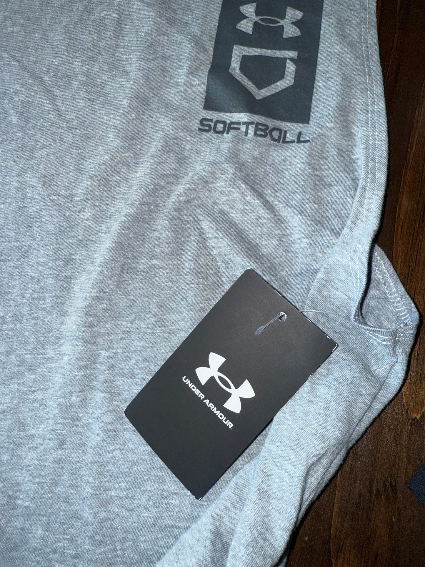 NWT Under Armour (Small) Brand New Loose Fit Softball Tank Top