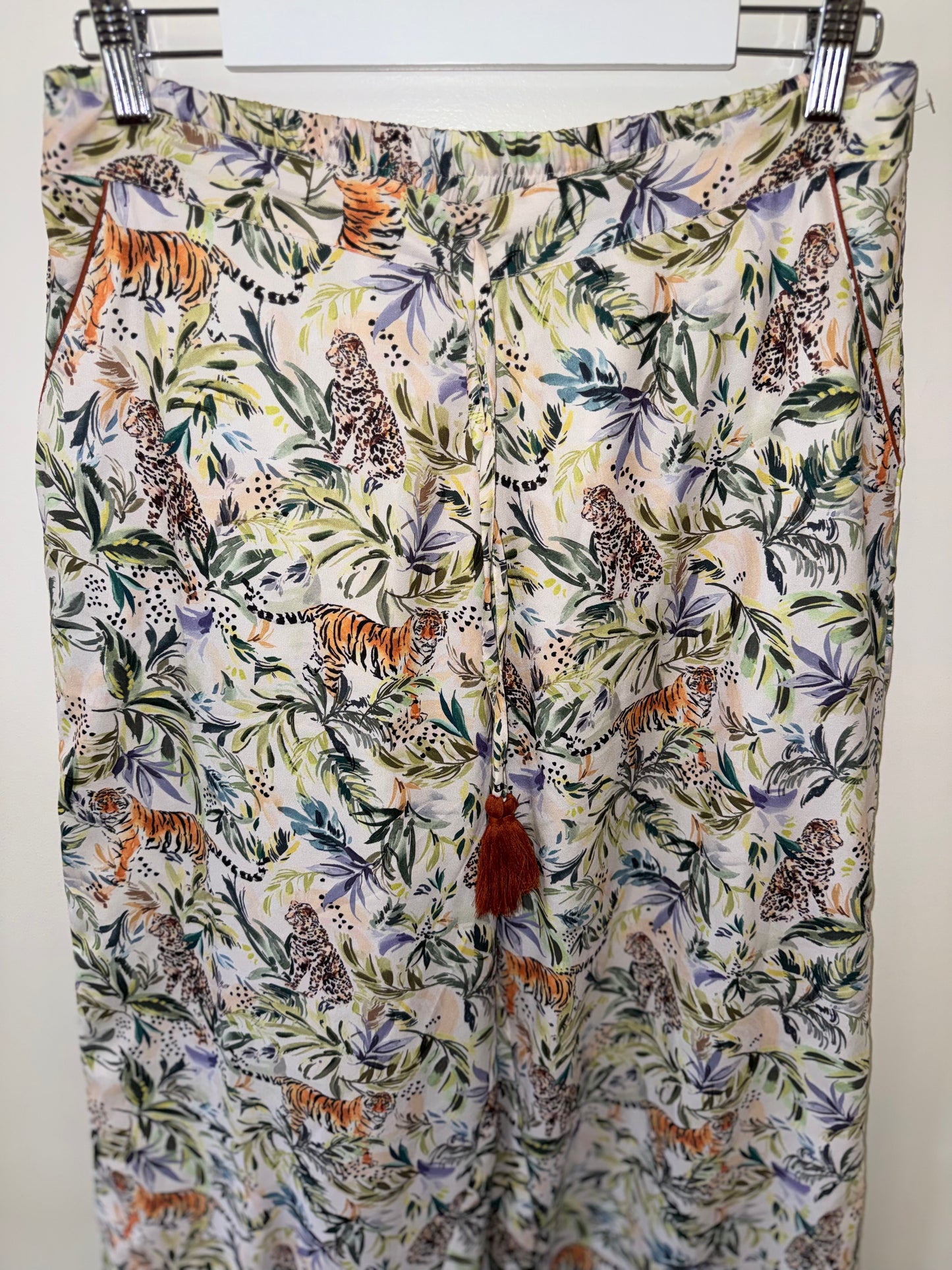 NWT World Market (L/XL) Brand New Neutral Lightweight Pants W/ Tropical Pattern