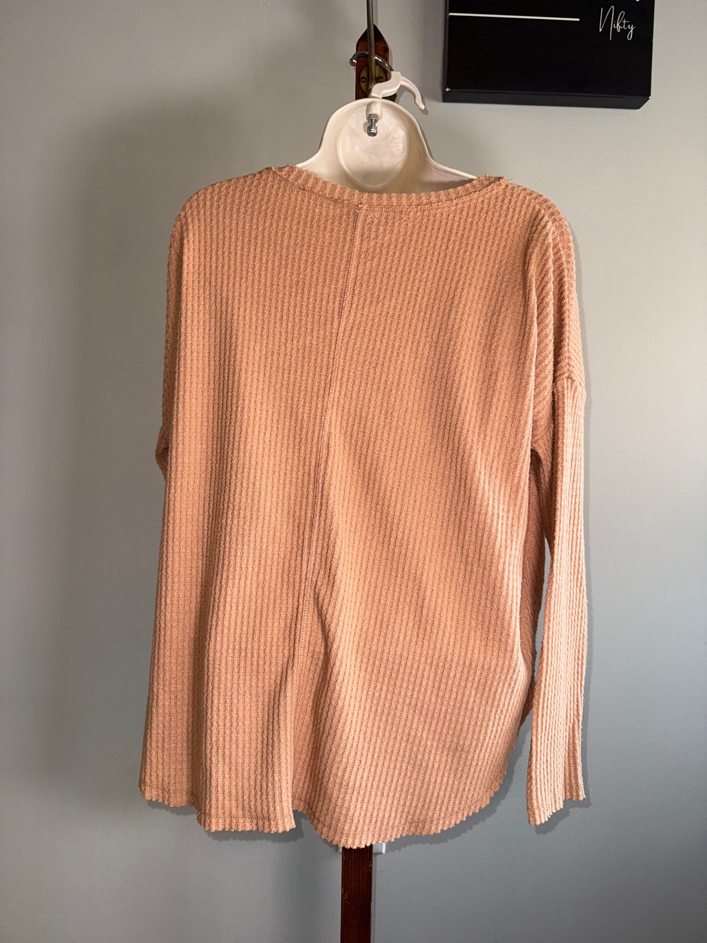 Wild Fable (Small) Tan V-Neck Waffle Knit Long Sleeve Top