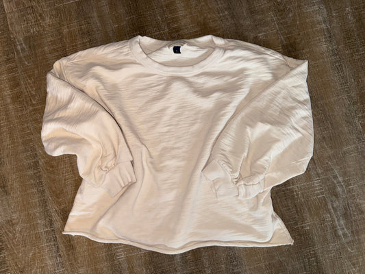 *FREE WITH PURCHASE* Universal Thread (Medium) Cream Crewneck