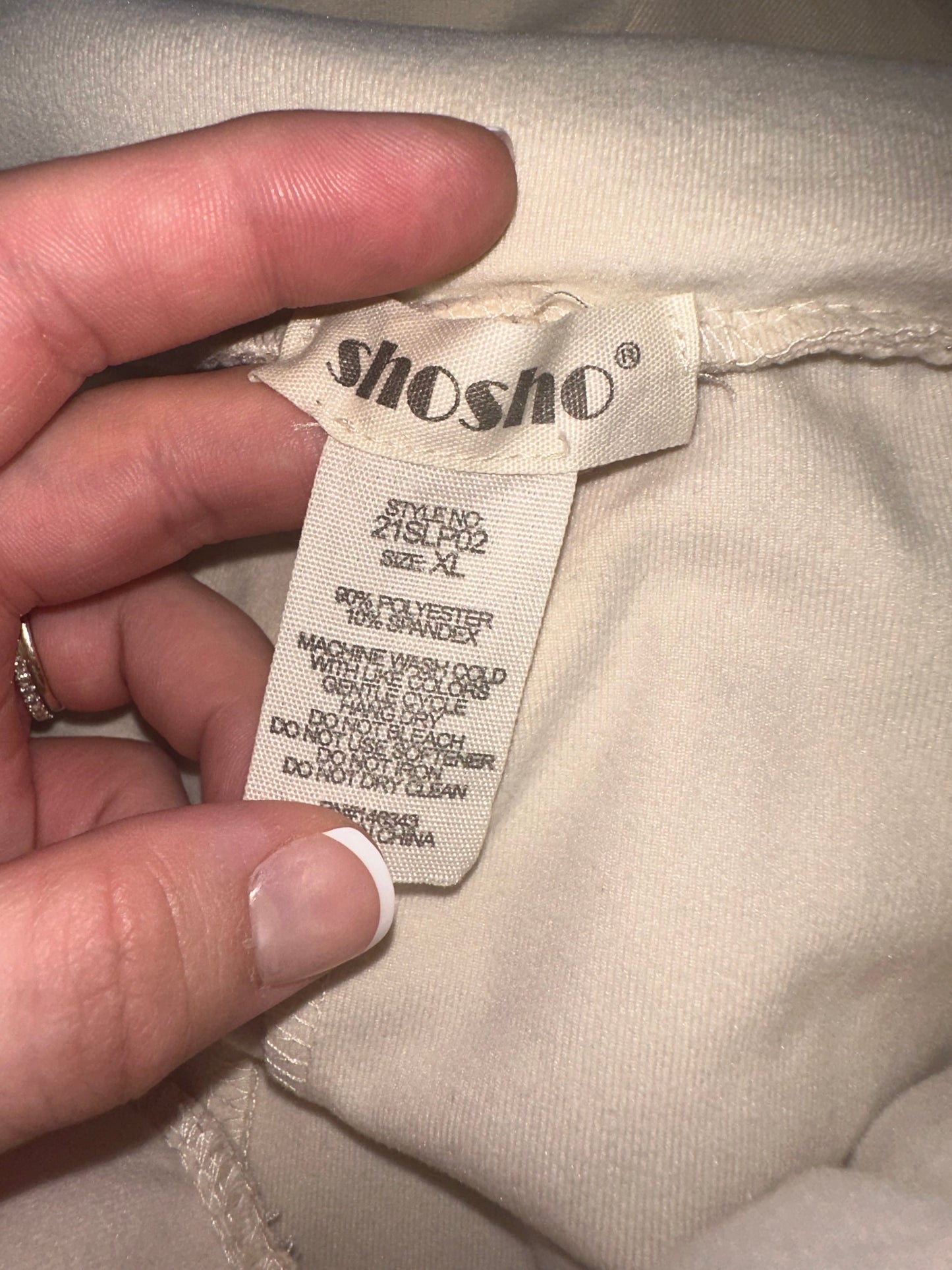 ShoSho (XL) Creme Wide Leg Soft Sweatpants with Pockets