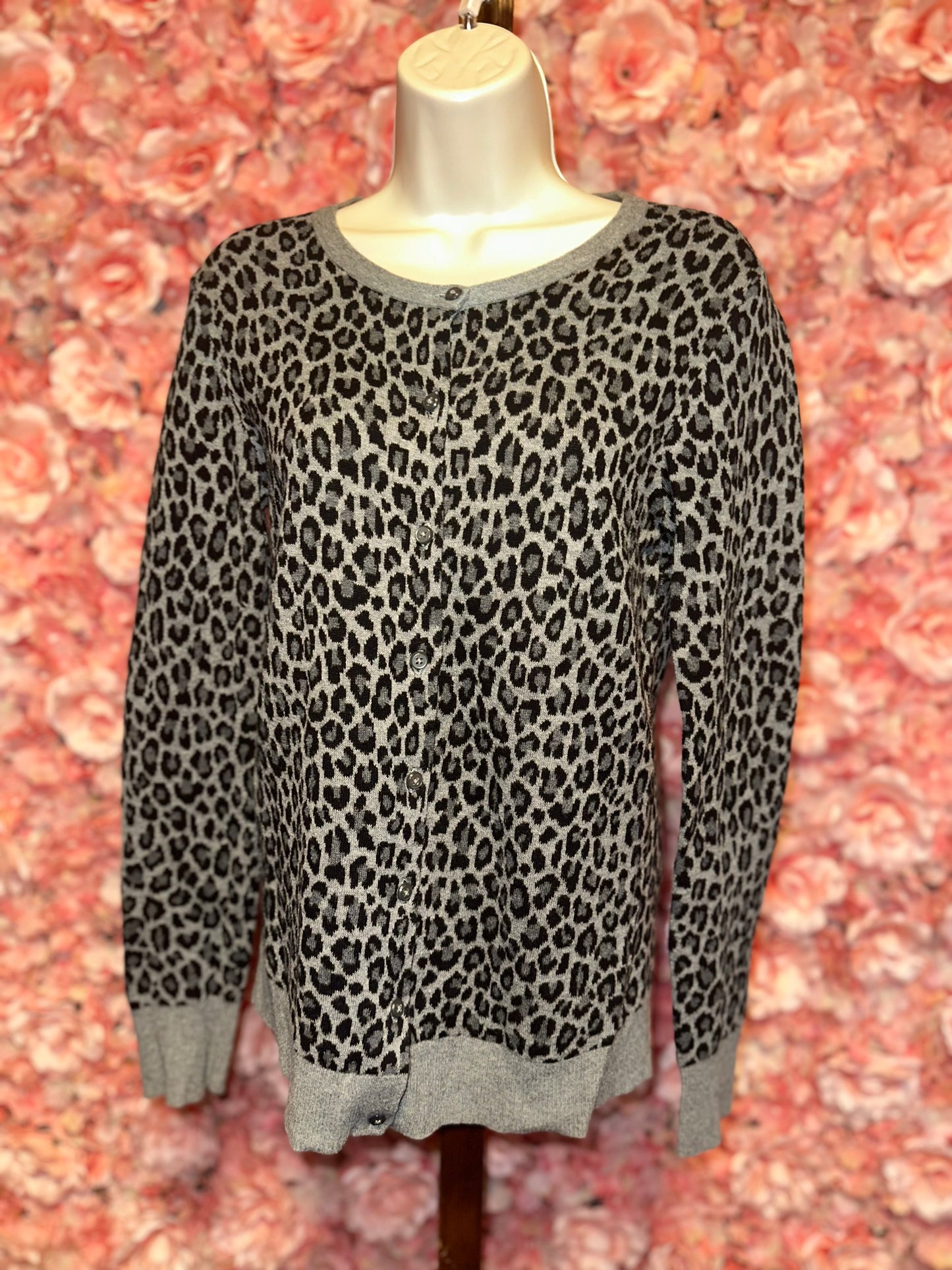 Merona (Medium) Grey Cheetah Print Button Up Sweater Cardi