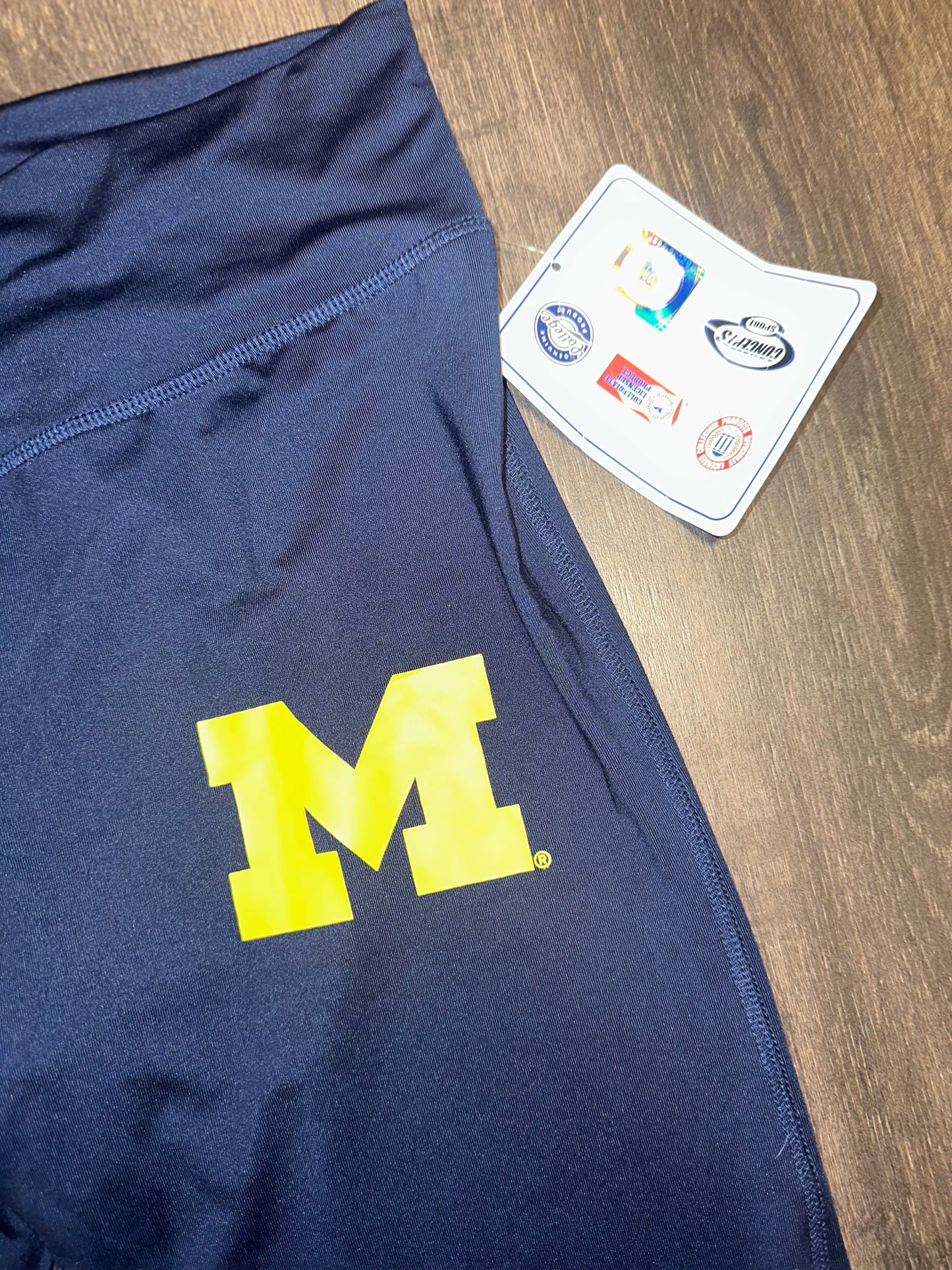 NWT Concepts Sport (XL) Brand New Michigan Football Leggings with Mesh Leg