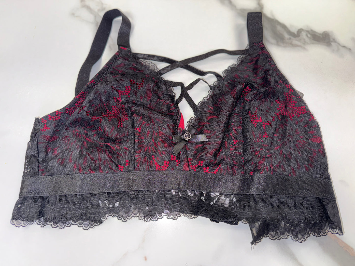 NWT LoveHoney (3X) Black and Red Lace Lingerie Bralette