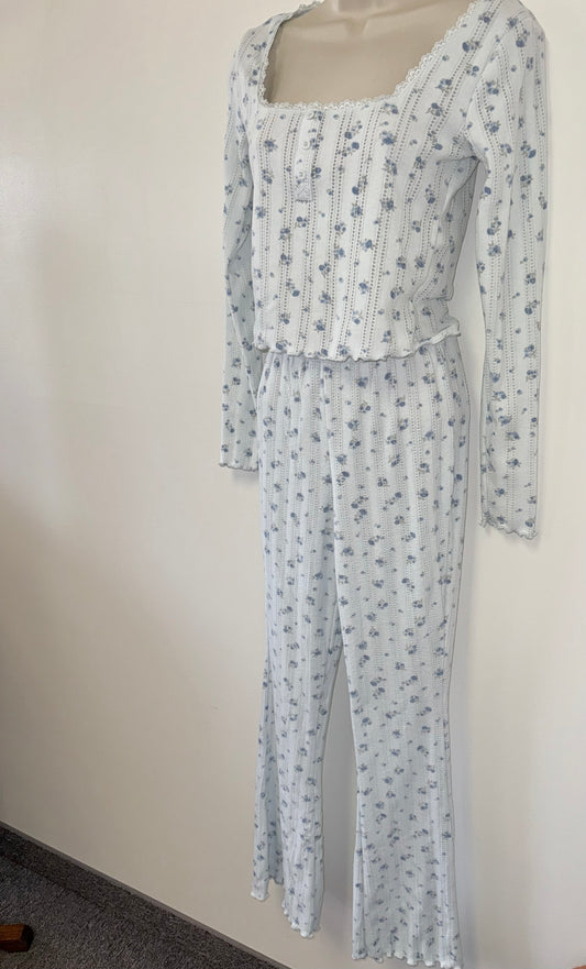 Pink Republic (XS) Blue Floral PJ Pants & Top Sleepwear Set