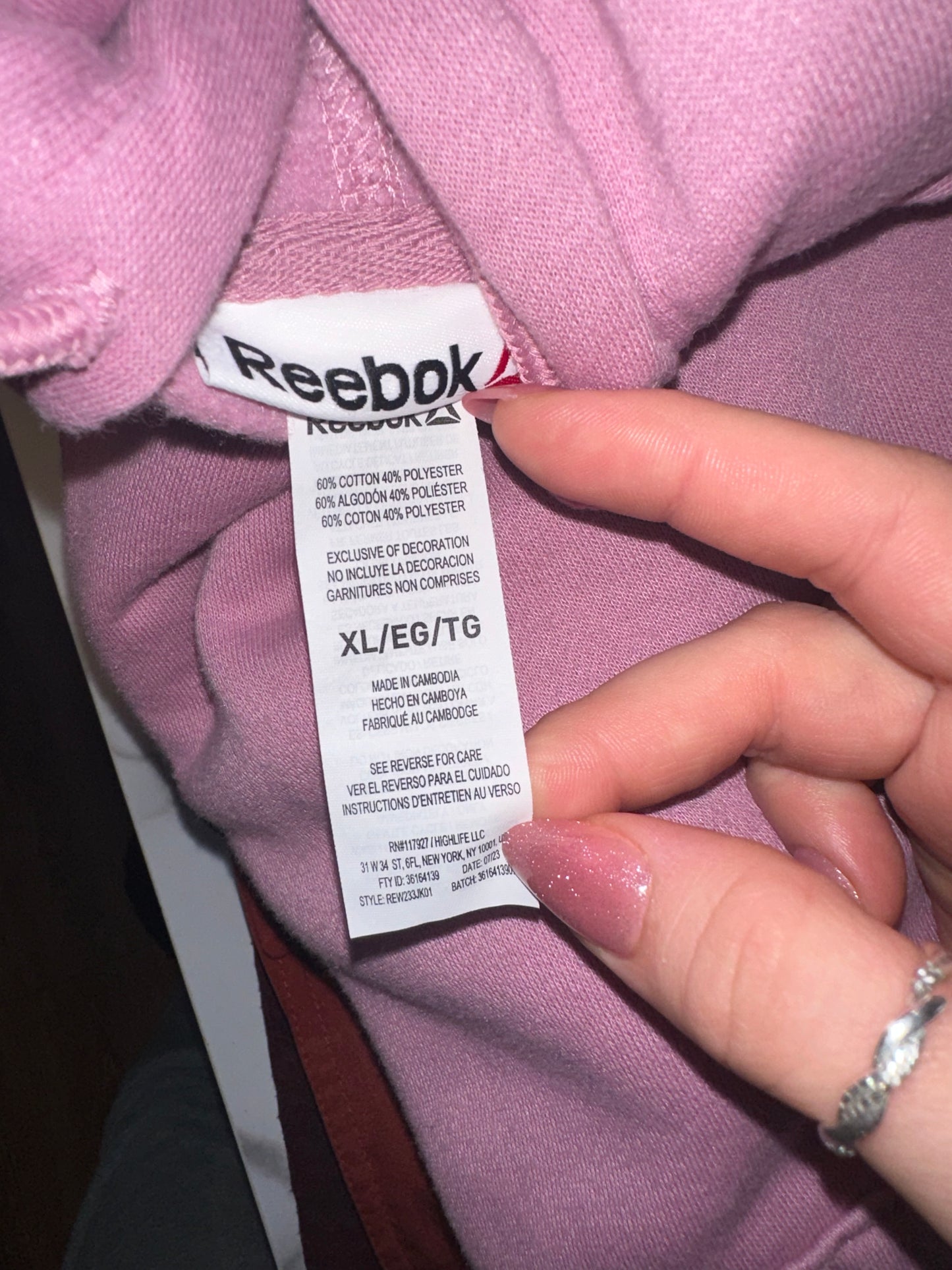 Reebok (XL) Pink Zip Up Hoodie Sweatshirt