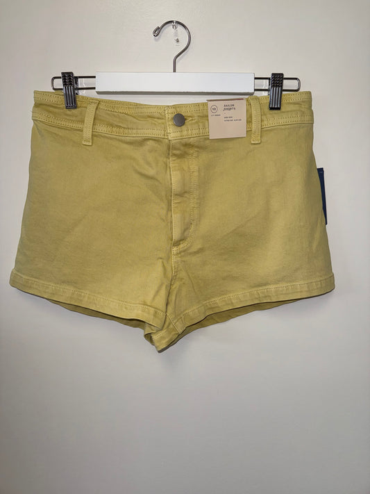 NWT Universal Threads (10) Brand New Yellow Hi Rise Fitted Hip & Slim Leg Shorts