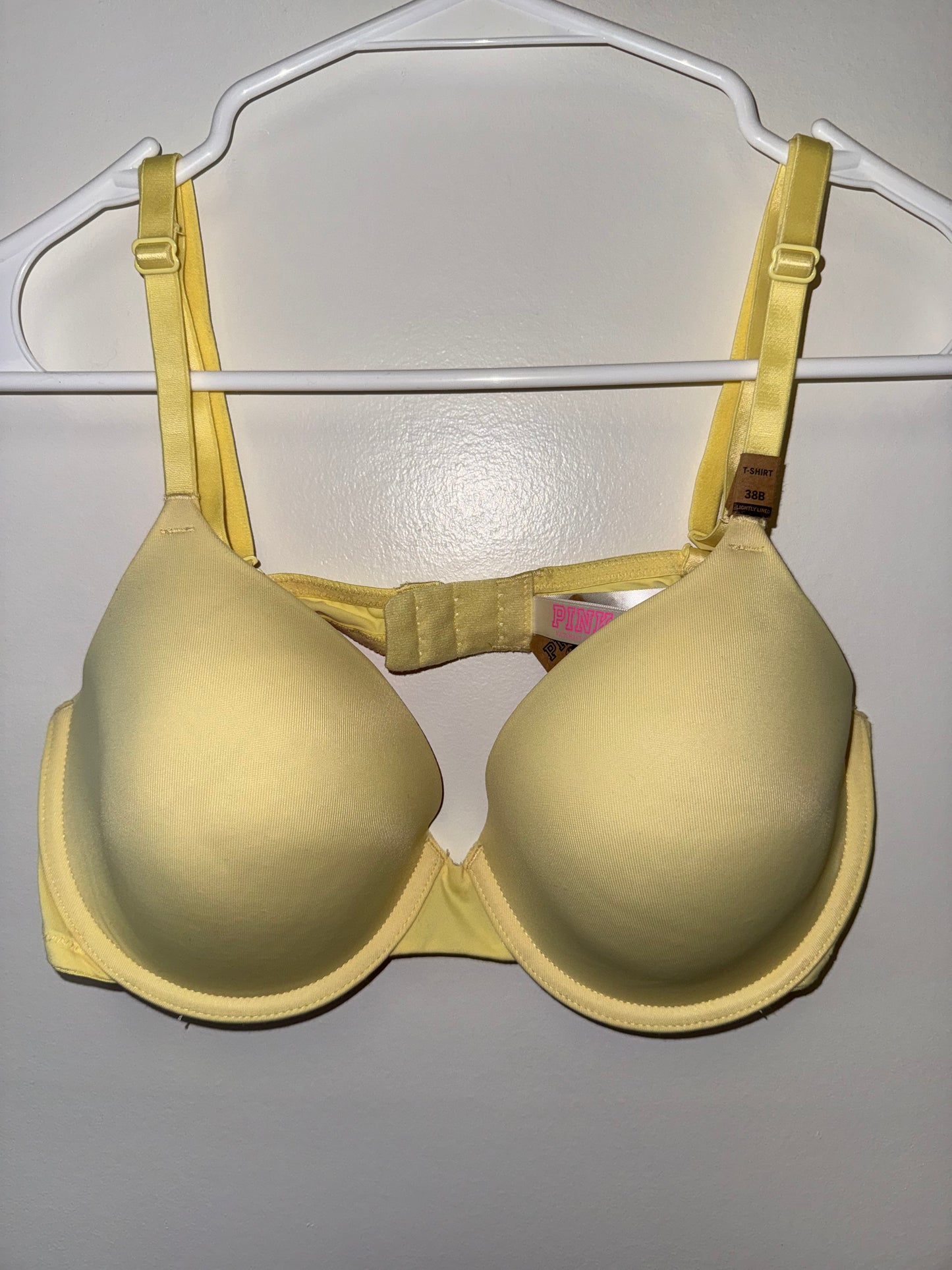 NWT PINK Victoria's Secret (38B) Brand New Yellow Wear Everywhere T-Shirt Bra