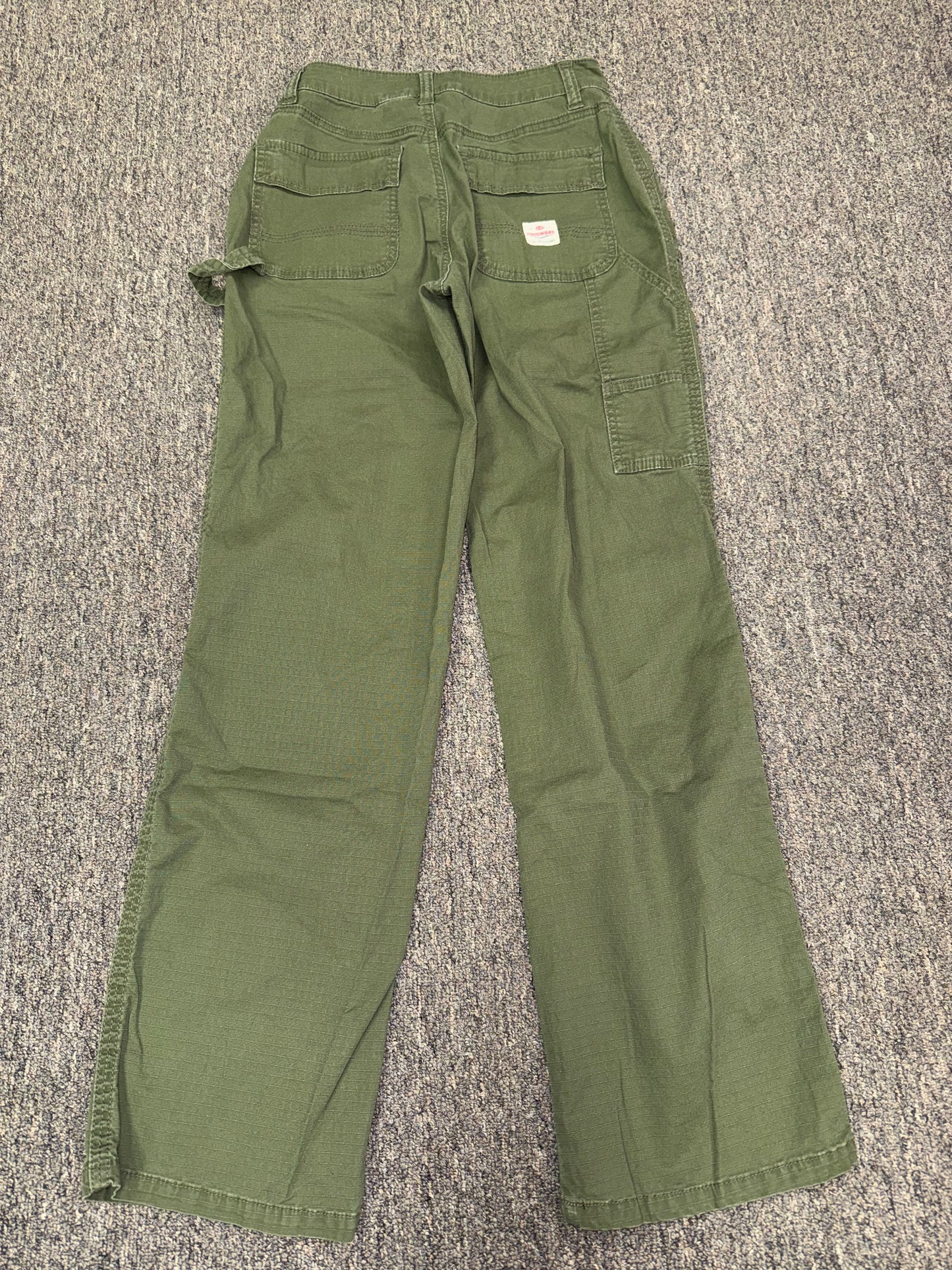 Unionbay (0) Green Cargo Like Pants