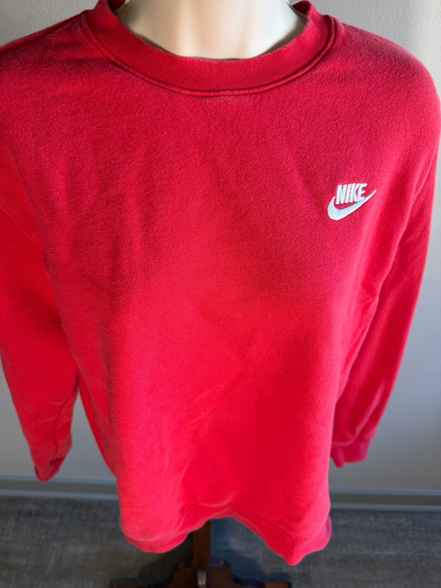 Nike (Small) Red Crewneck Sweatshirt