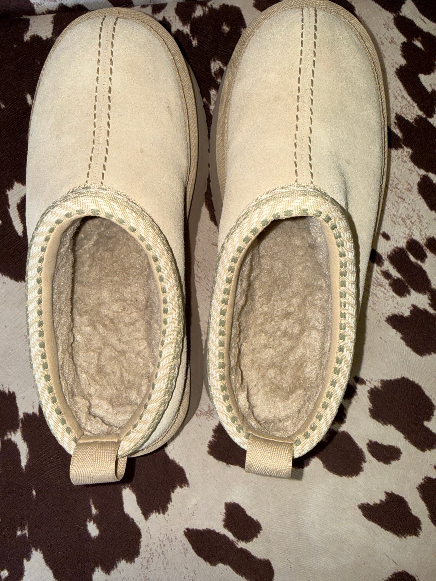Koolaburra  by Ugg (7) Slip On Boots with Thicker Sole