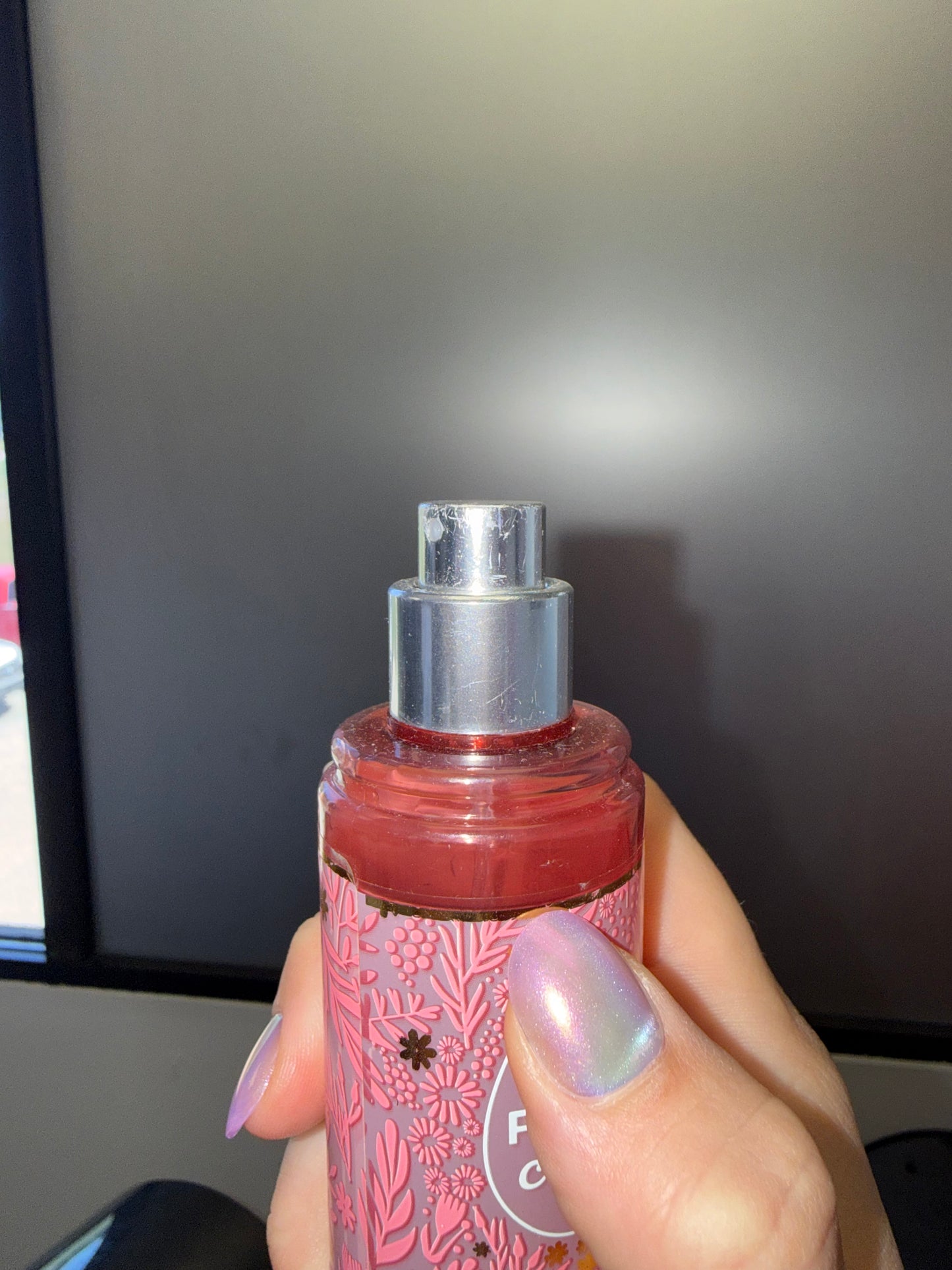 Bath & Body Works (2.5 fl//oz) Tutti Frutti Candy Perfume Spray