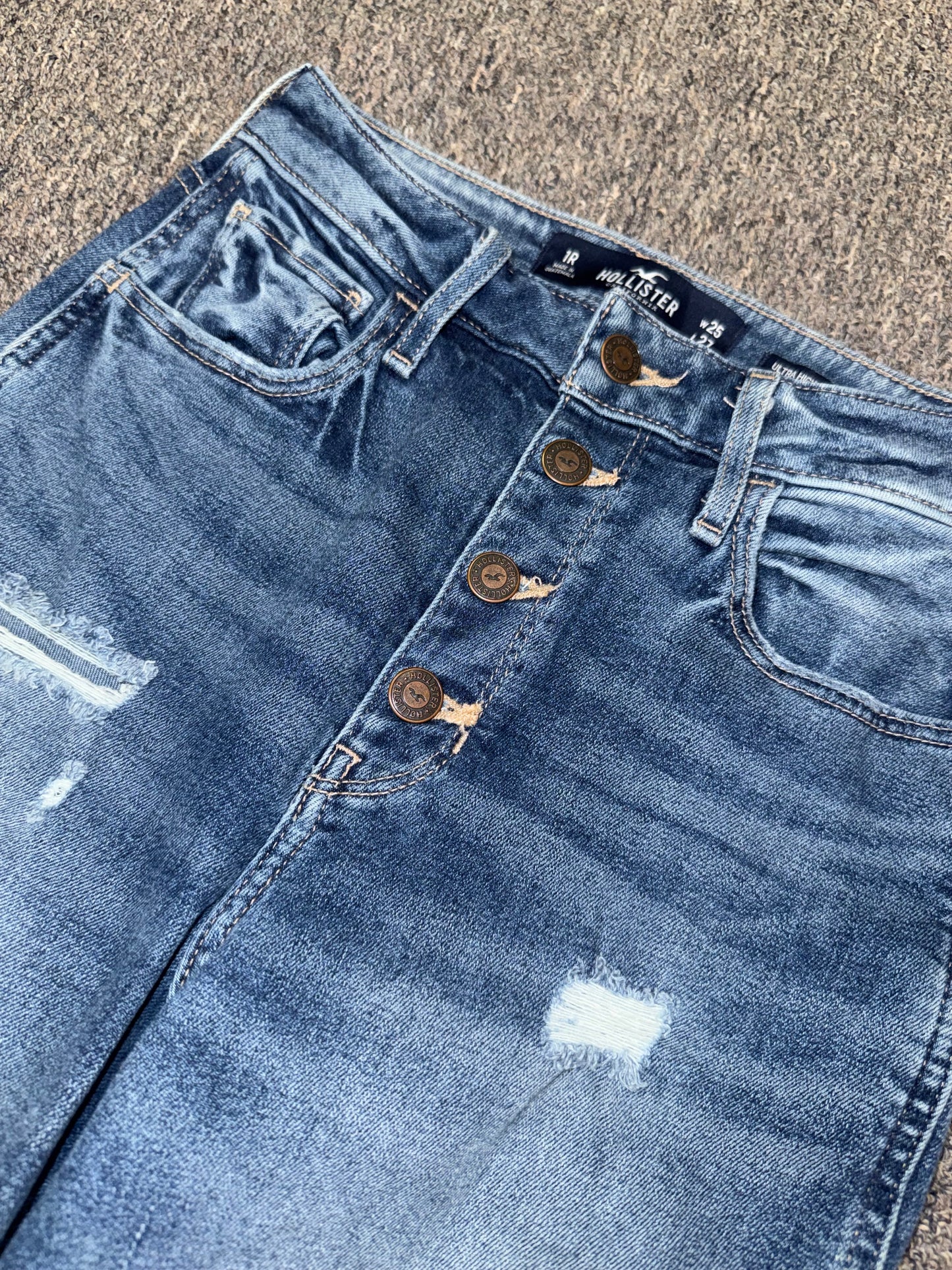 Hollister (1) Distressed Denim Ultra High Rise Mom Jeans