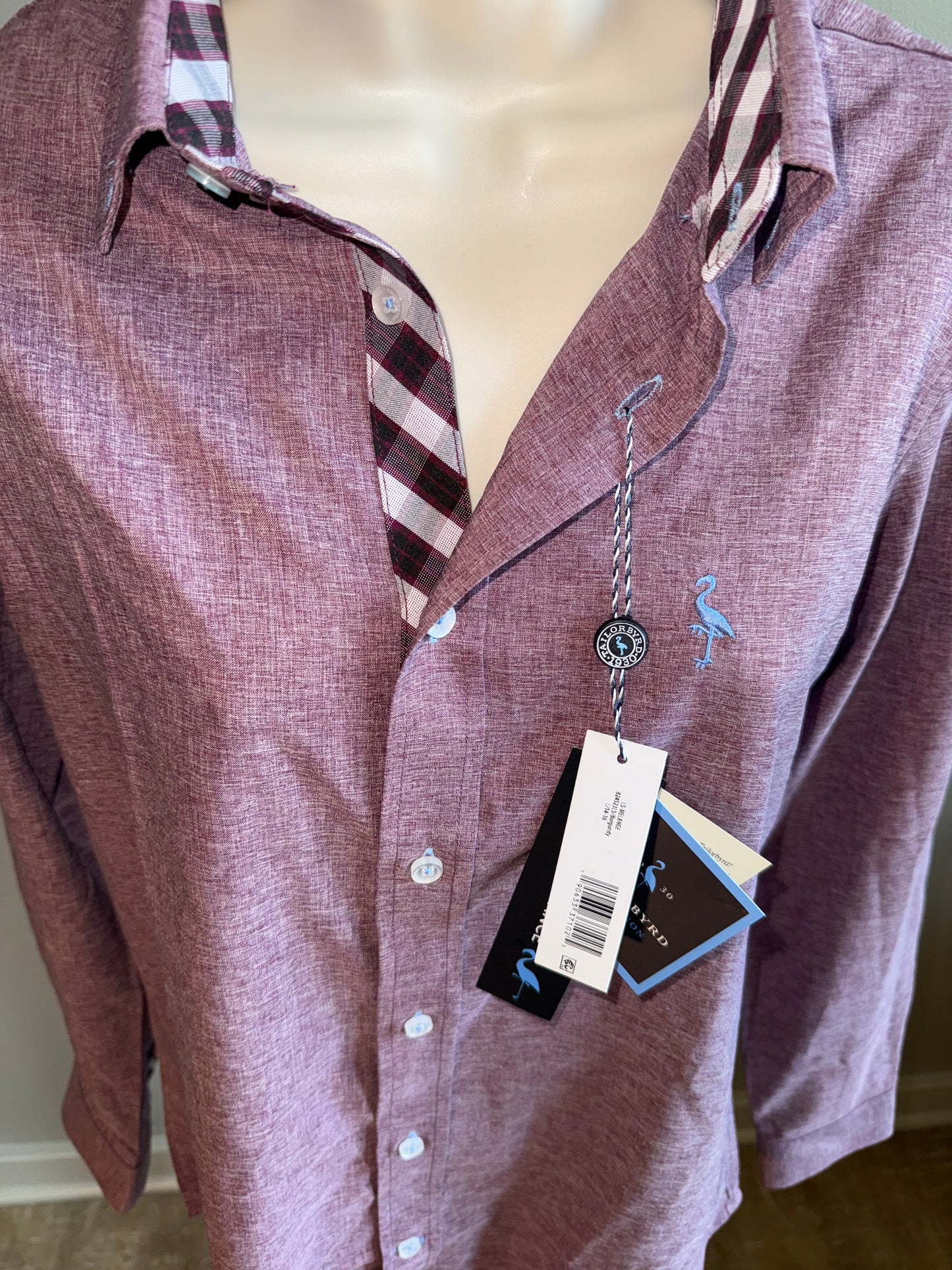 NWT Tailorbyrd (Large) Brand New Burgundy SPF 30 Button Up
