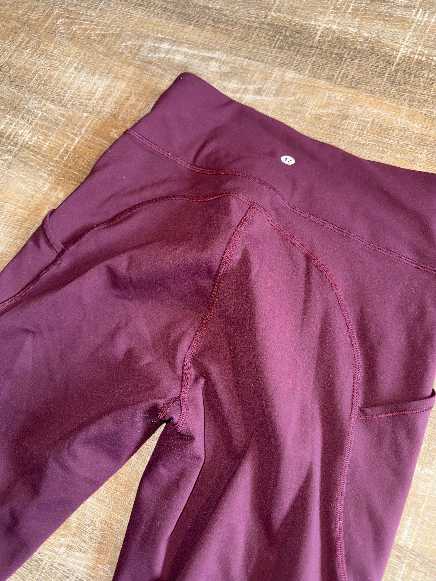 *FREE WITH PURCHASE* lululemon (8) Maroon Leggings with 2 Slip Pockets