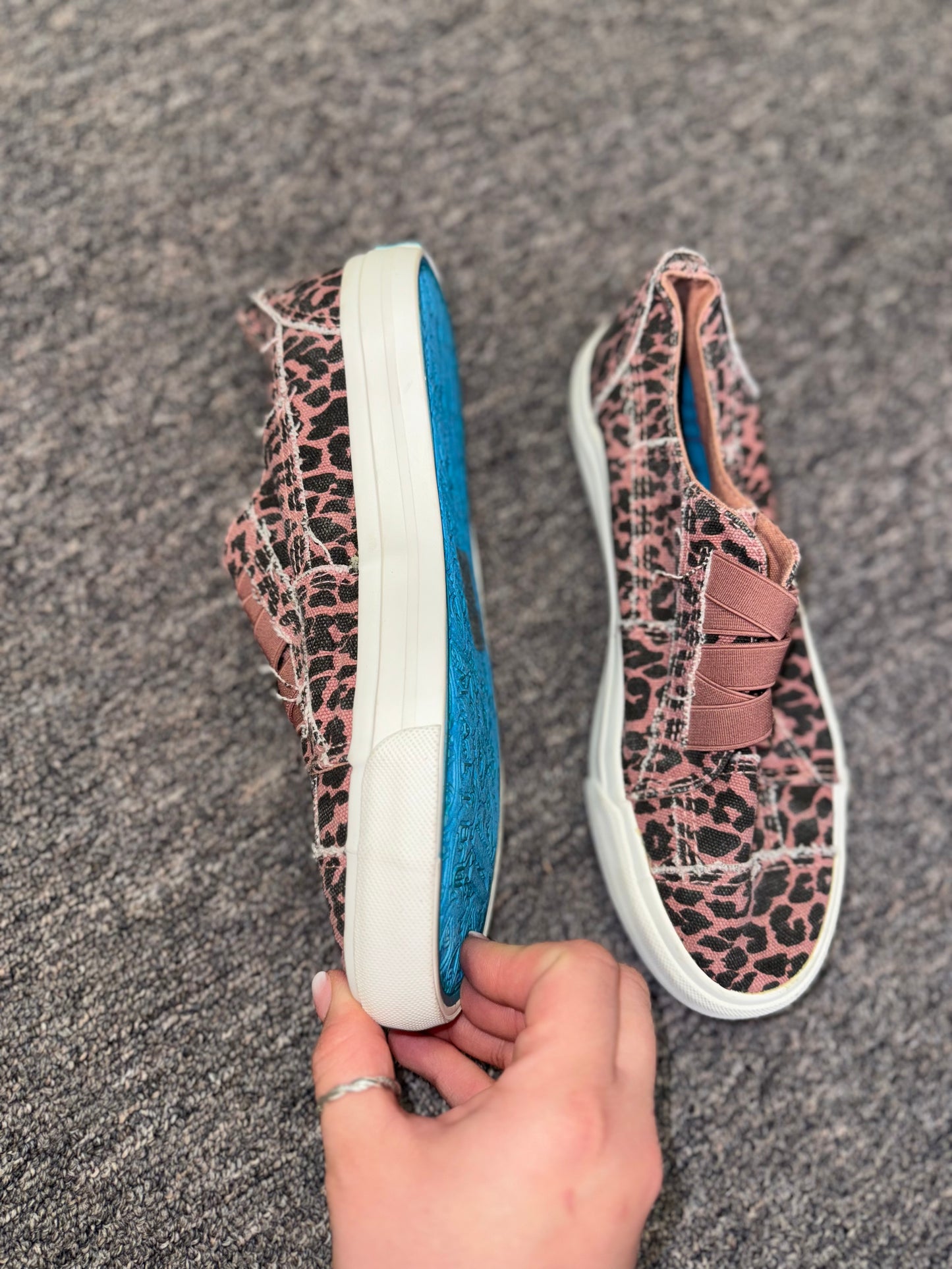 Blowfish (7.5) Pink/Black Cheetah Print Slip On Sneakers with Elastic Straps