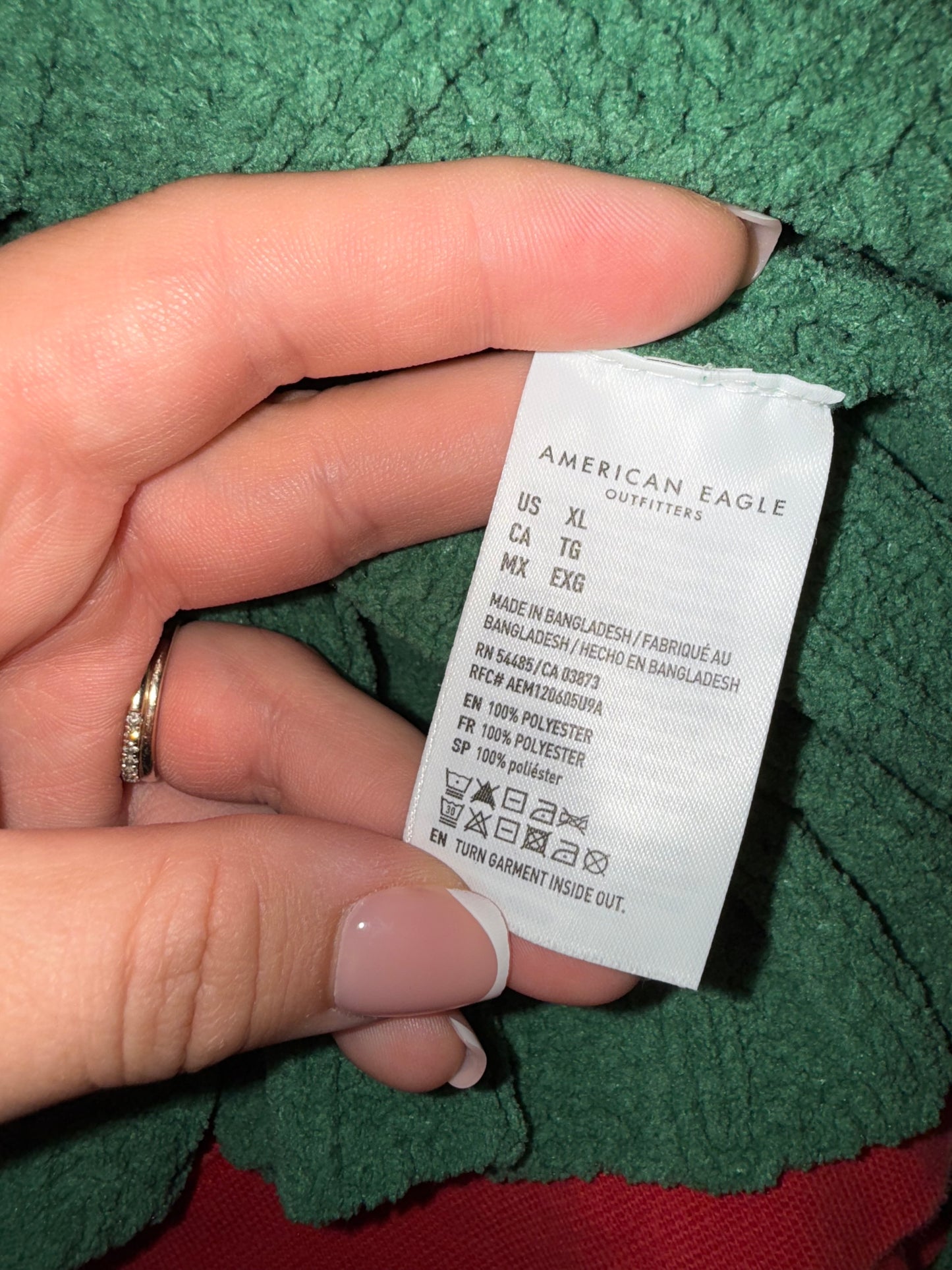 American Eagle (XL) Green Soft Knit High Neck Cropped Sweater