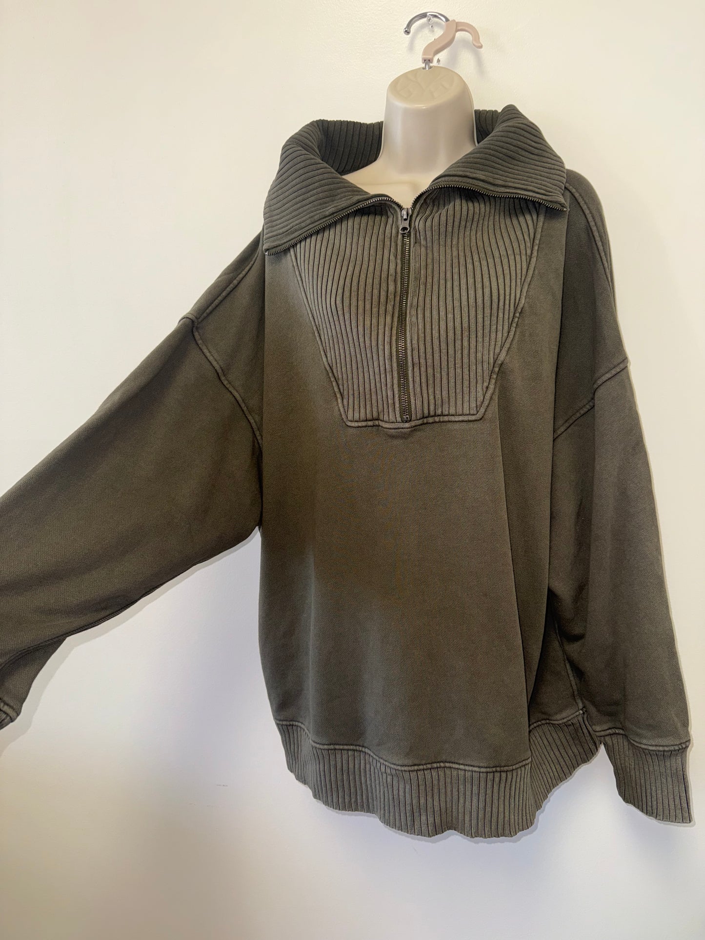 Aerie (XL) Green Ribbed Fold-Over Neck 3/4 Zip Up Sweatshirt
