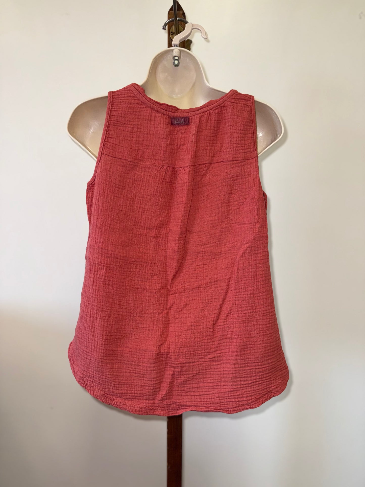Purnell Santa Barbara (Medium) Coral Textured Tank Top