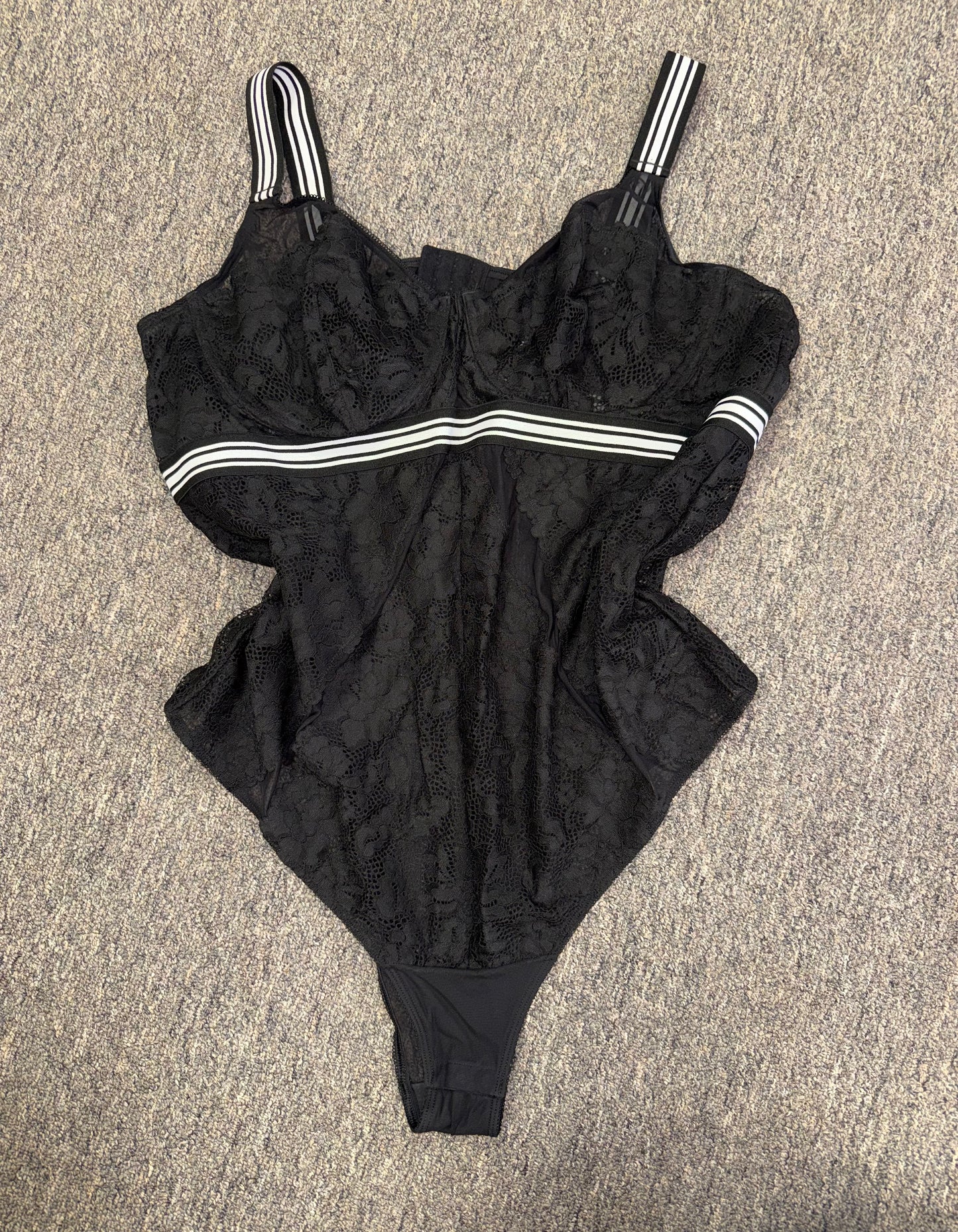 Torrid (3) Black and White Lace//Sheer Lingerie Bodysuit