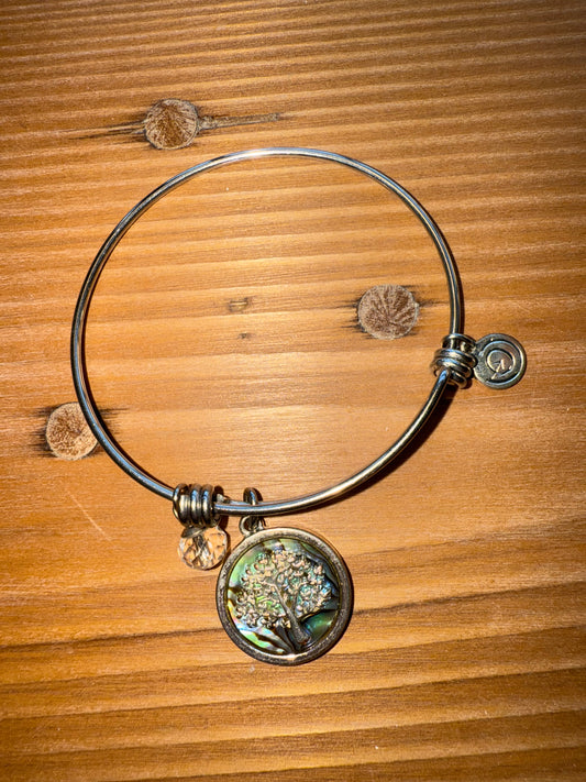 Love This Life Family Tree Pendant Bracelet