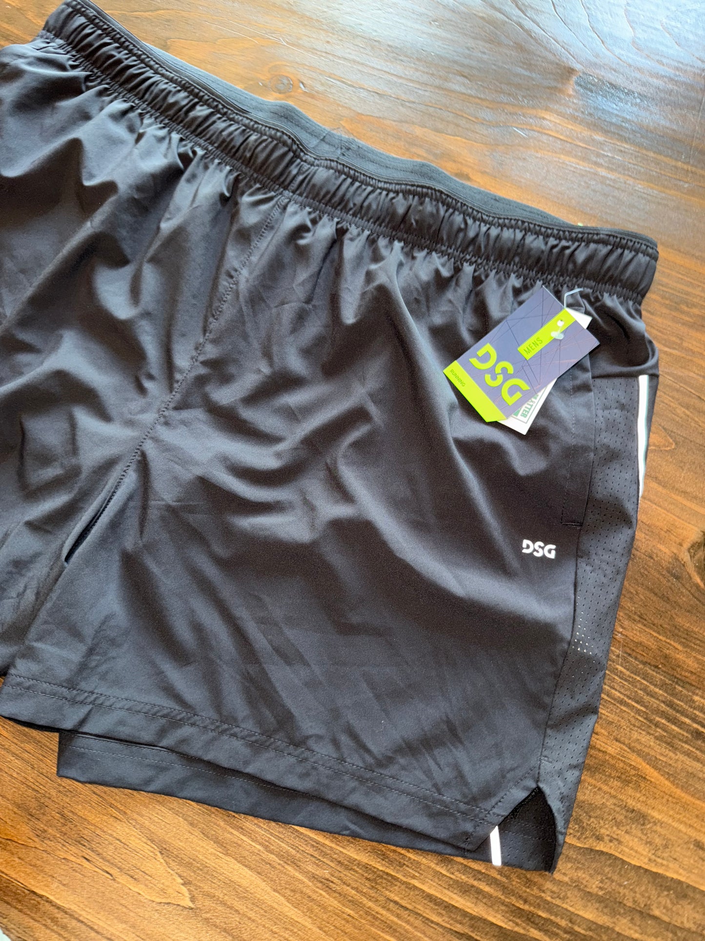 NWT DSG (XXL) Brand Dark Grey 5" Inseam Athletic Fit Shorts