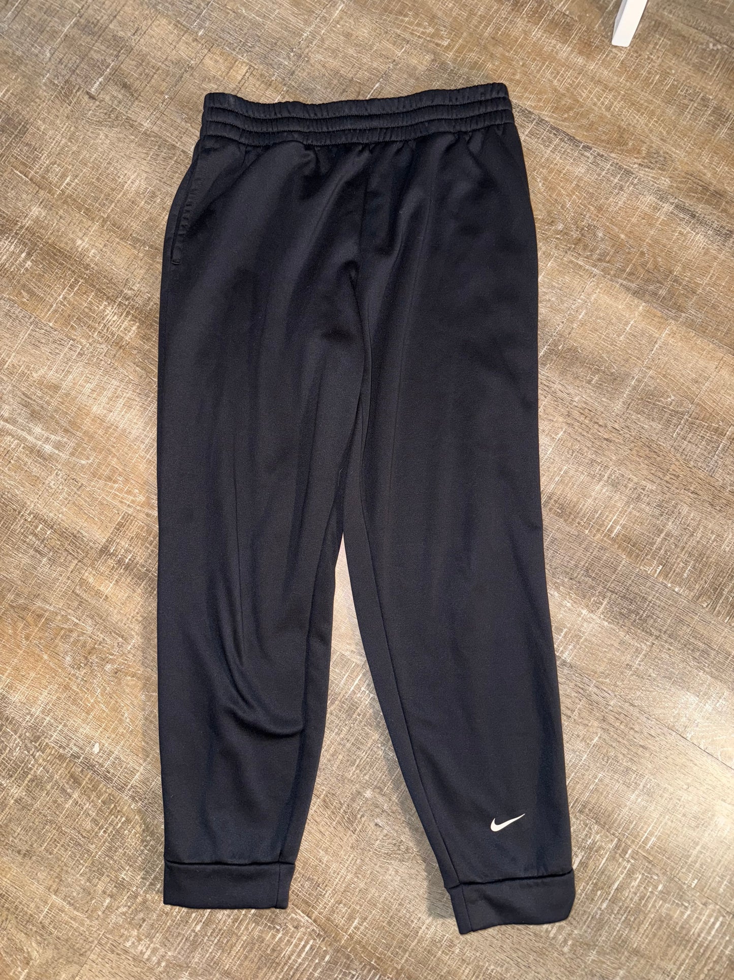 Nike (Kids XL) Black Therma-Fit Jogger Sweatpants with Pockets
