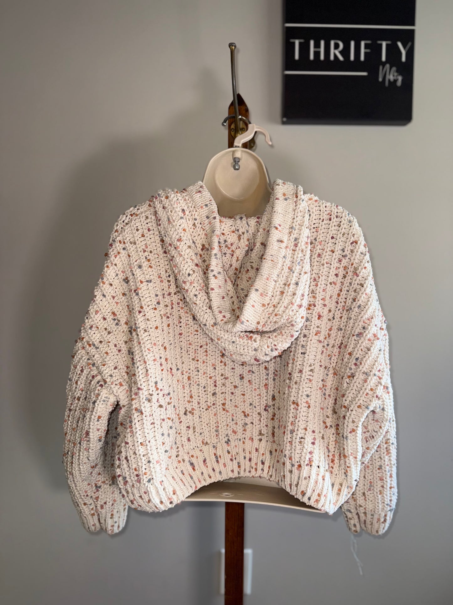 Moon & Madison (Small) Cream Knit 3/4 Zip Cropped Sweater with Hood