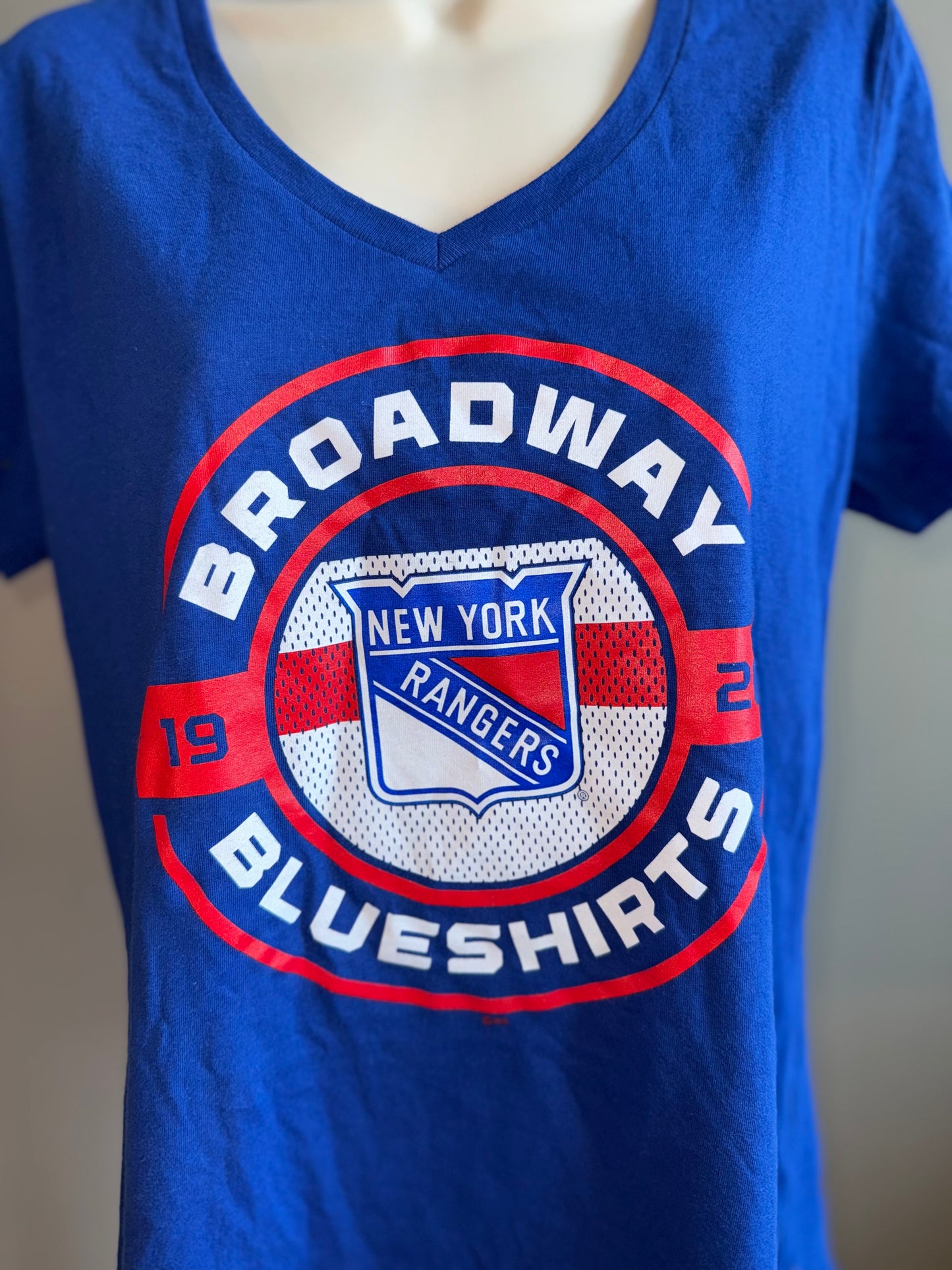 Fanatics (Medium) Blue New York Rangers V-Neck T-Shirt