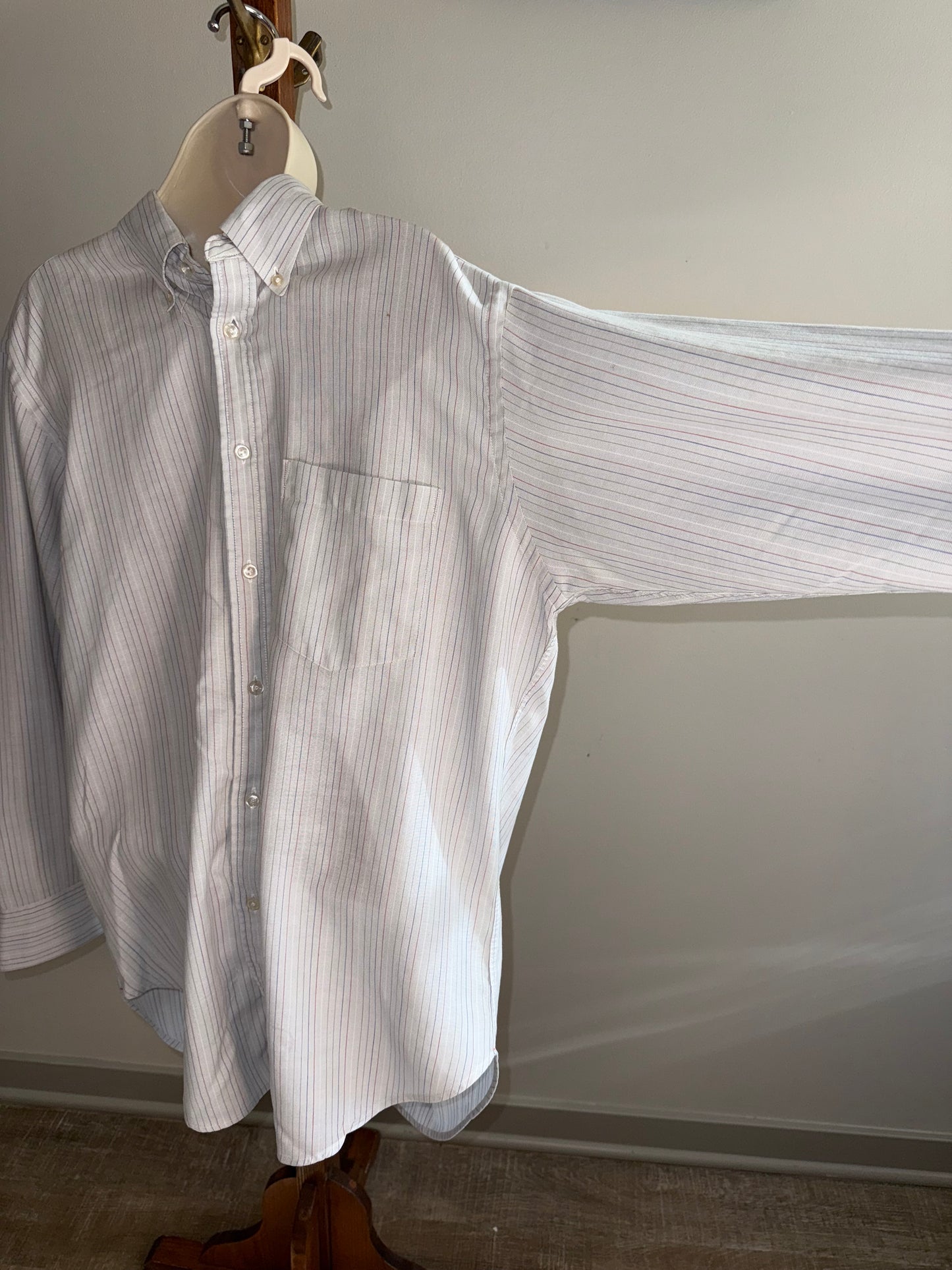 Christian Dior (16/33) Striped Button Up