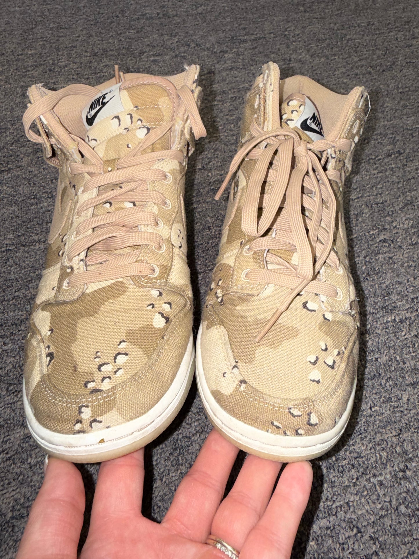 Nike (8) High Desert Camo Dunk Sneakers
