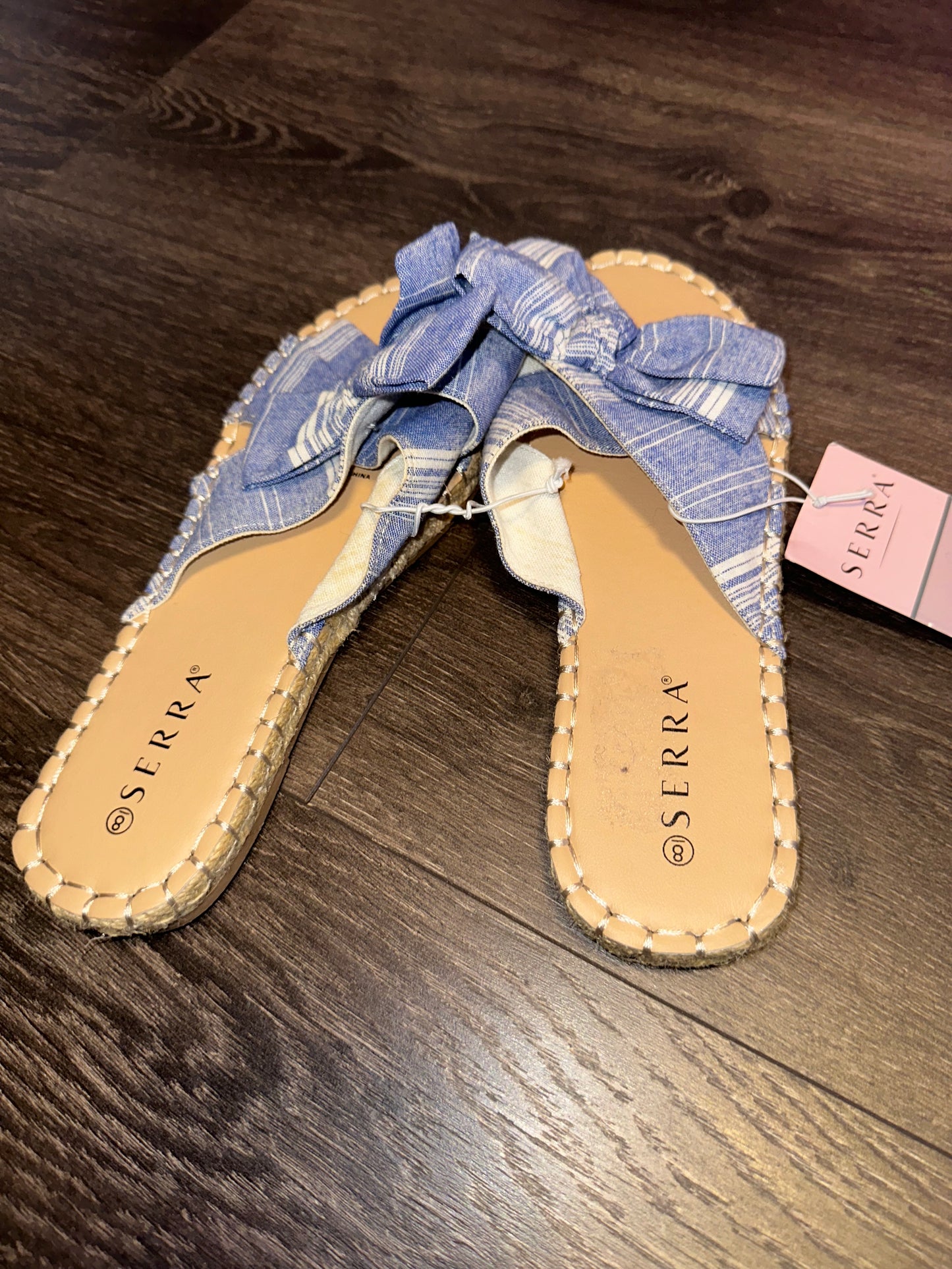 NWT Serra (8) Brand New Blue Striped Bow Sandal Flats