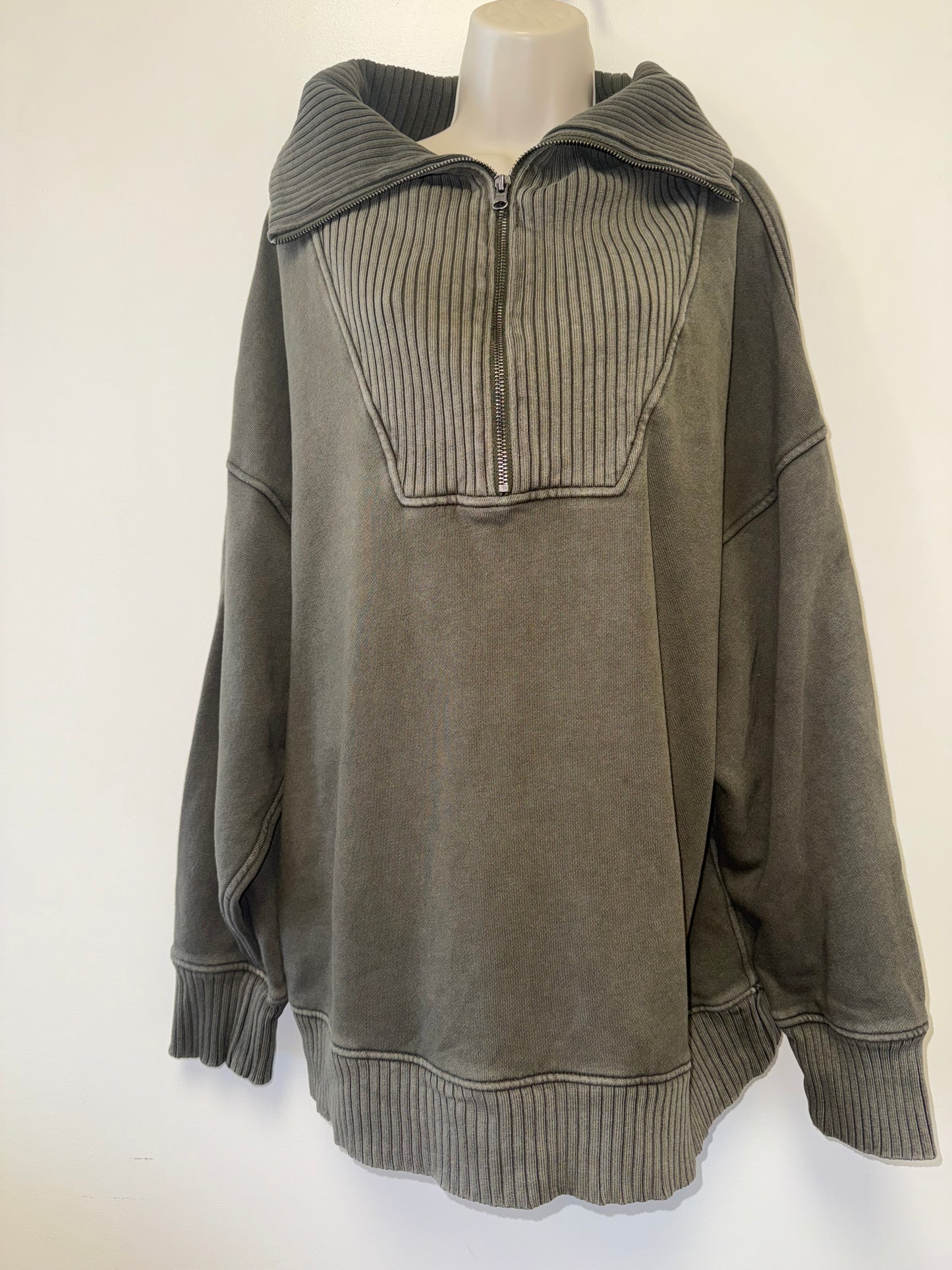 Aerie (XL) Green Ribbed Fold-Over Neck 3/4 Zip Up Sweatshirt