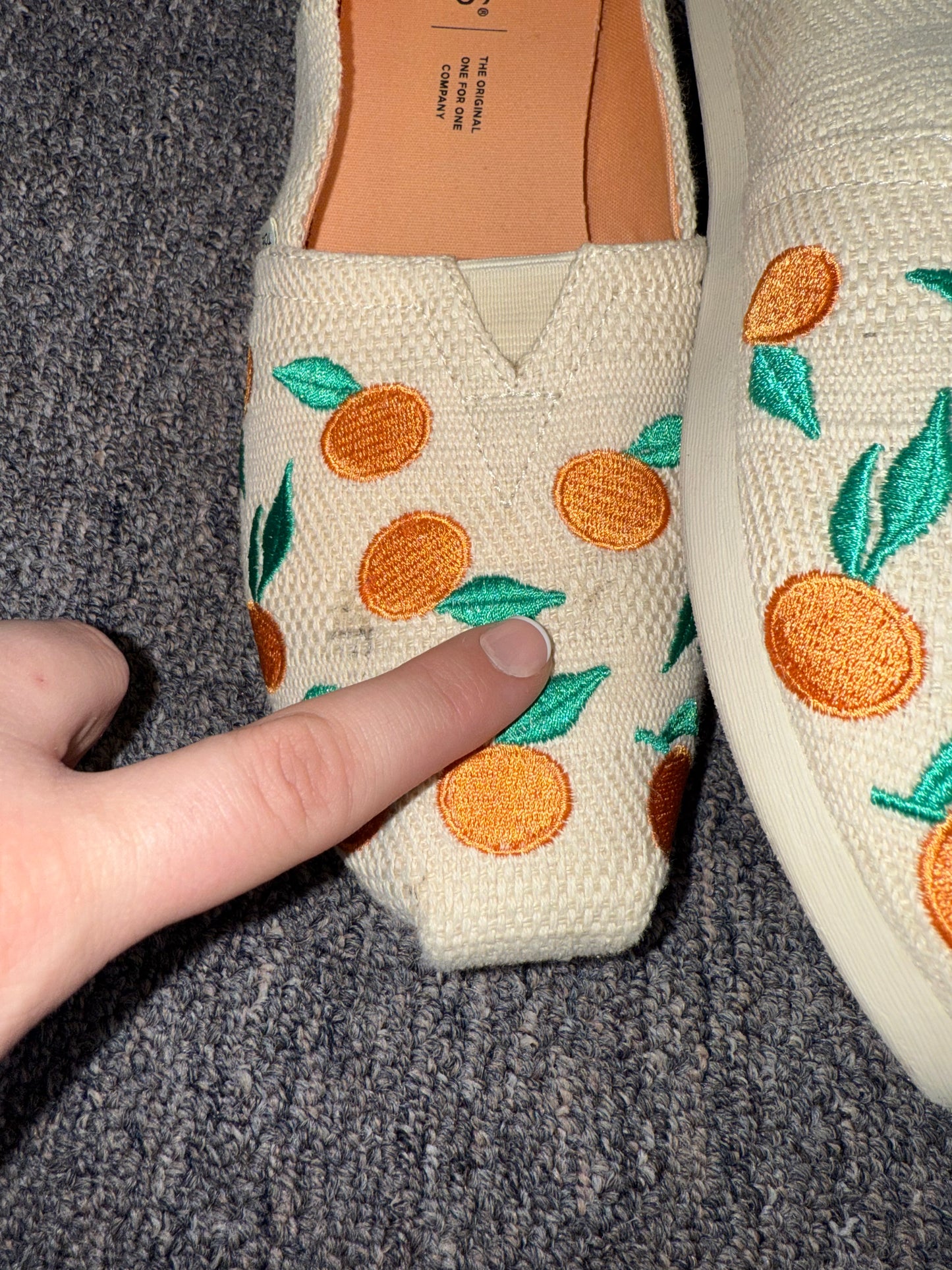 Toms (8.5) Orange Pattern Embroidered Slip On Canvas Shoes