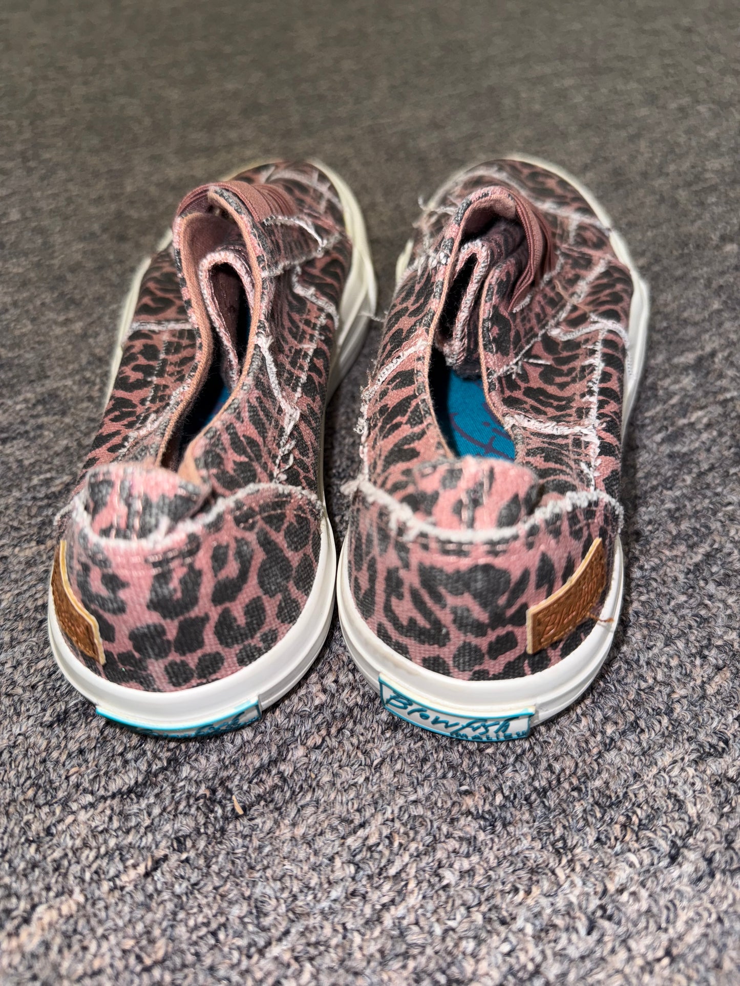 Blowfish (7.5) Pink/Black Cheetah Print Slip On Sneakers with Elastic Straps