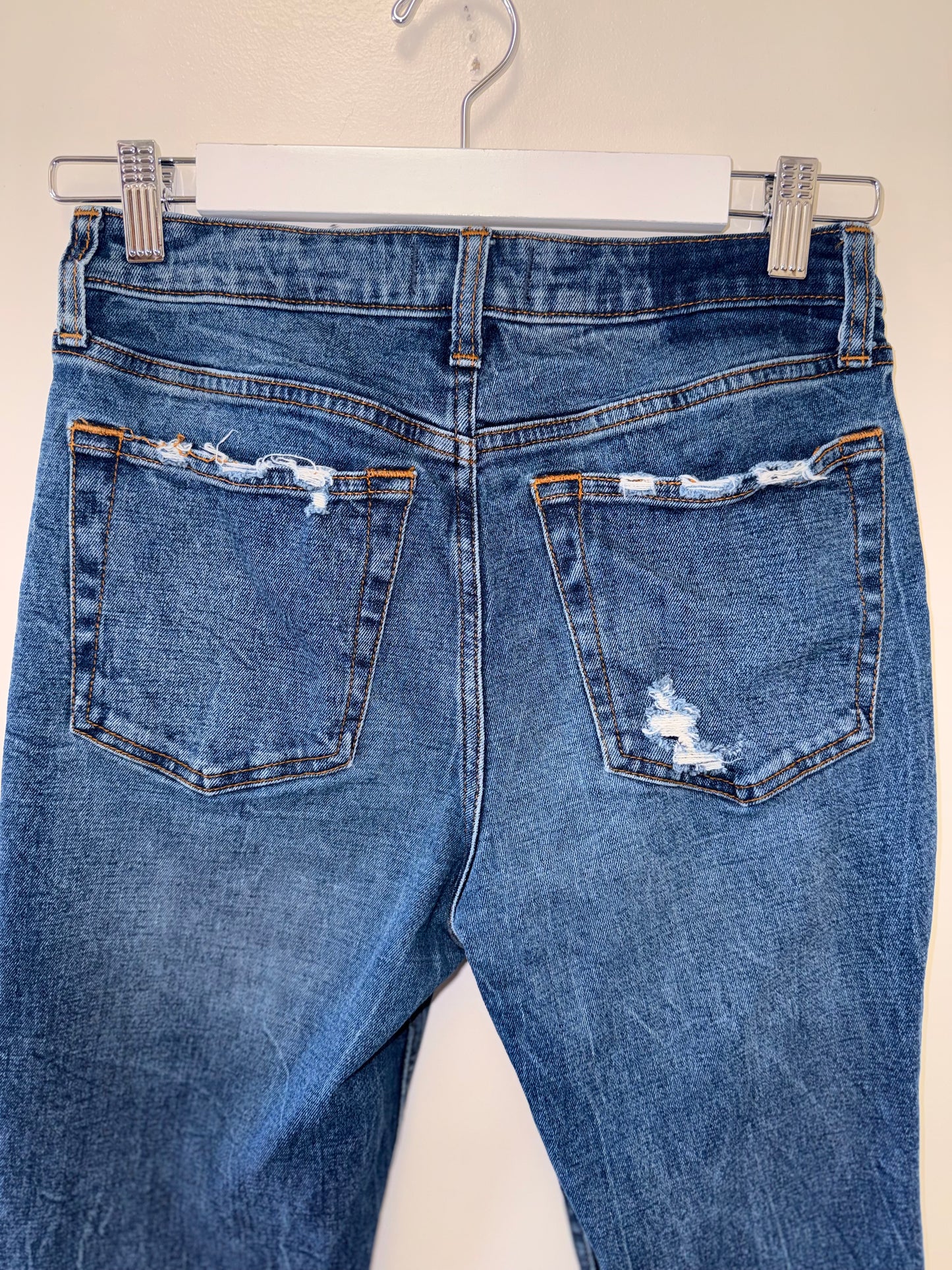 Abercrombie & Fitch (6) Distressed Simone High Rise Ankle Straight Jeans