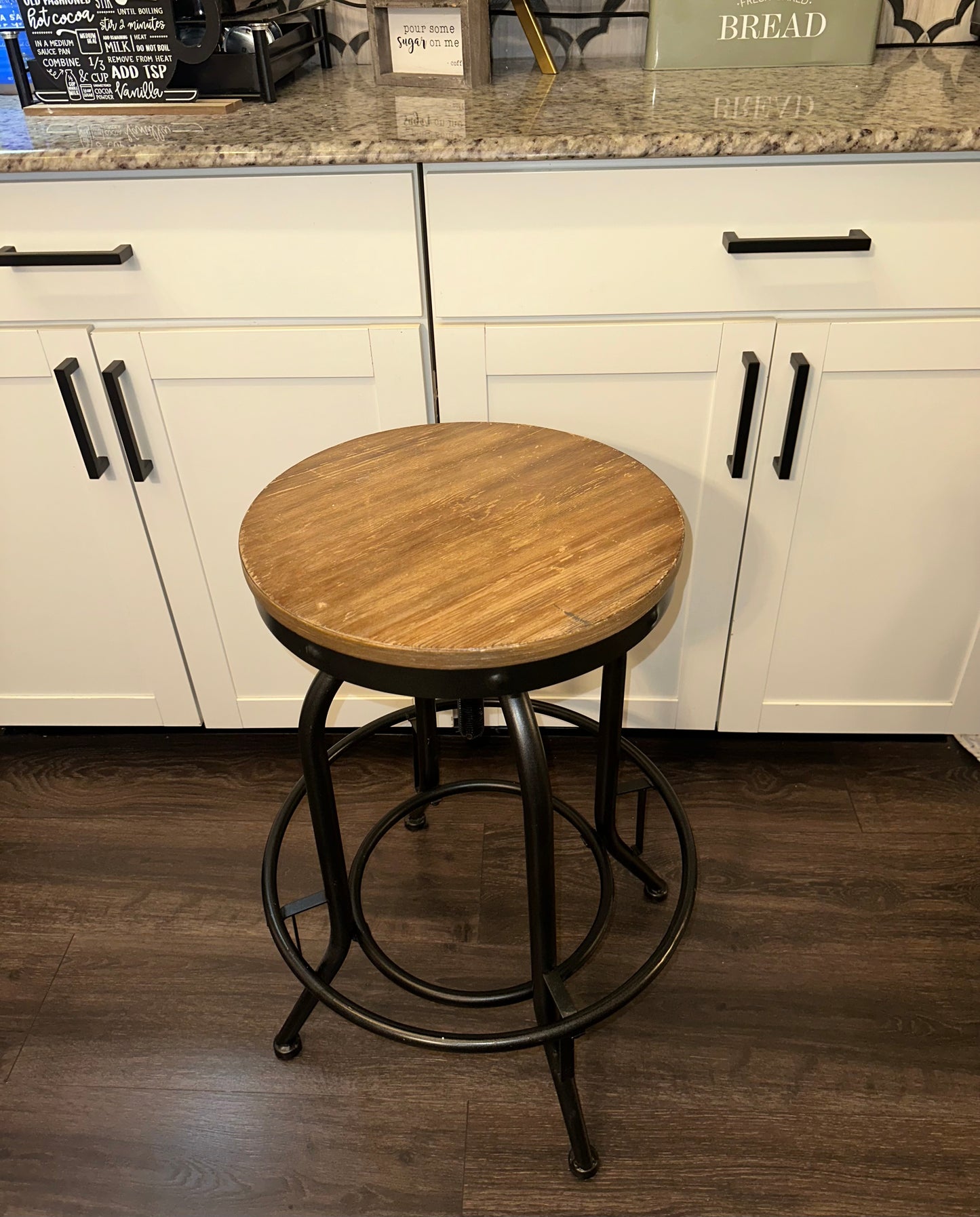 1 Wooden//Metal Rustic Bar Stool