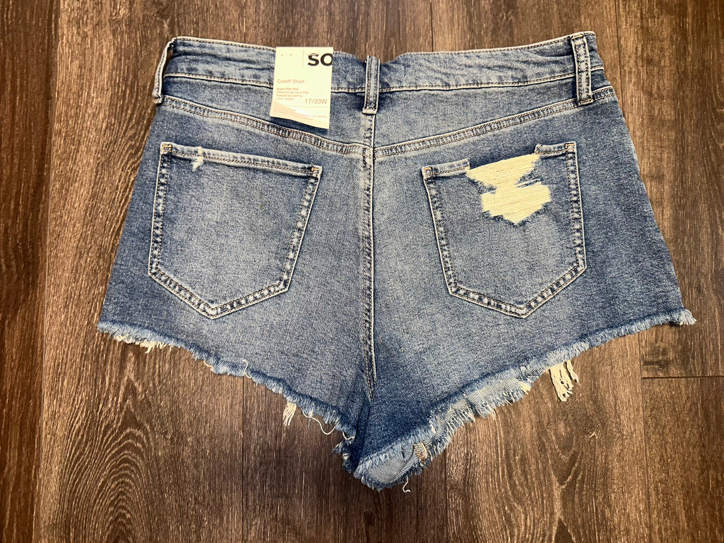 NWT SO (17W) Brand New Super High Rise Cutoff Distressed Jean Shorts