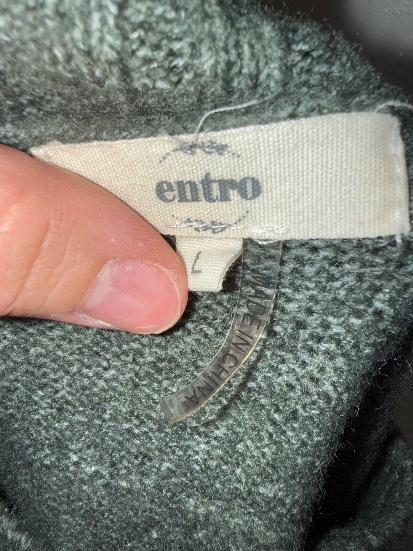 Entro (Large) Green Sweater with Floral Pattern Crochet-Sleeve