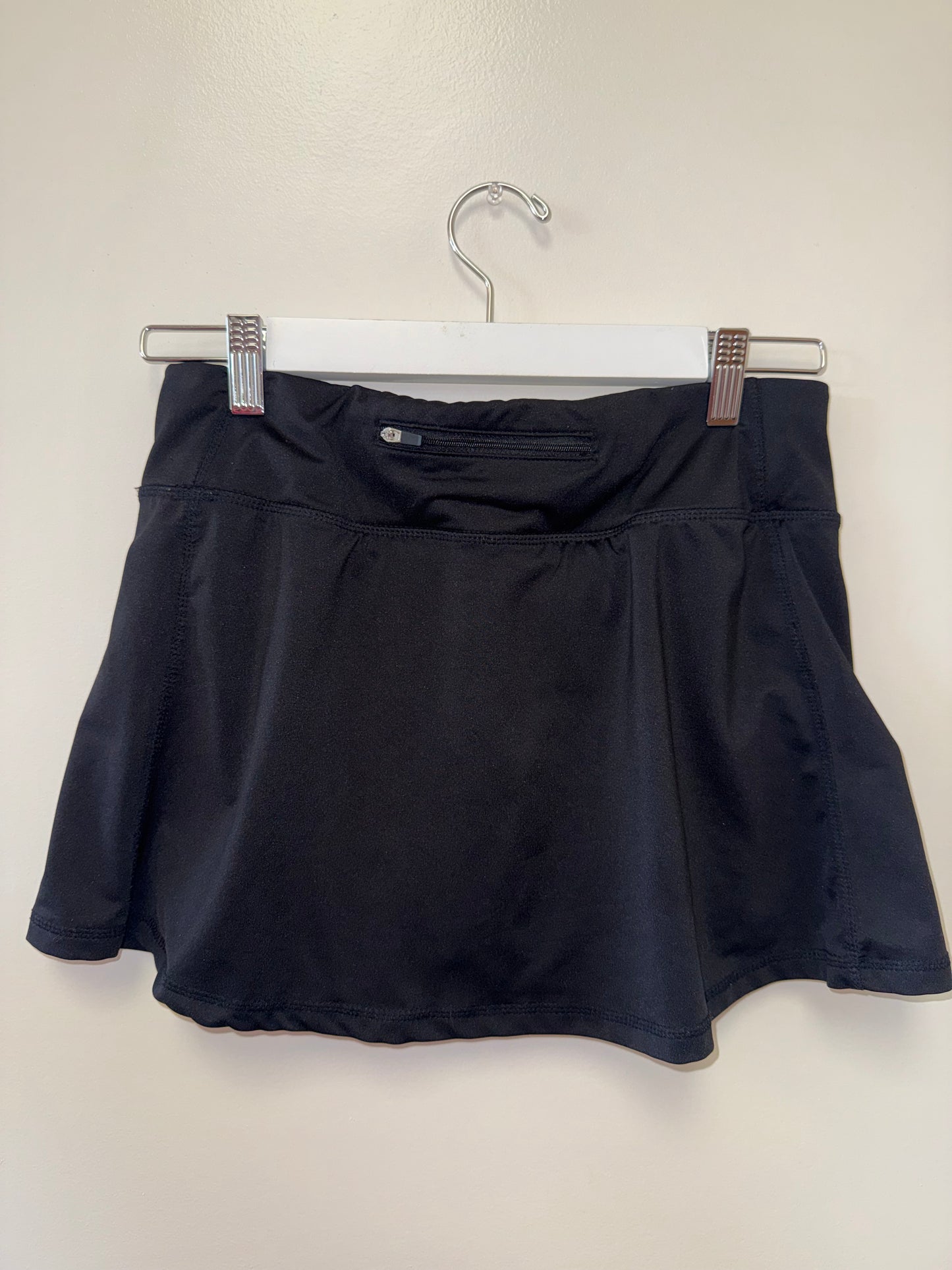Jockey (Small) Black Athletic Skort with Back Zipped Pocket