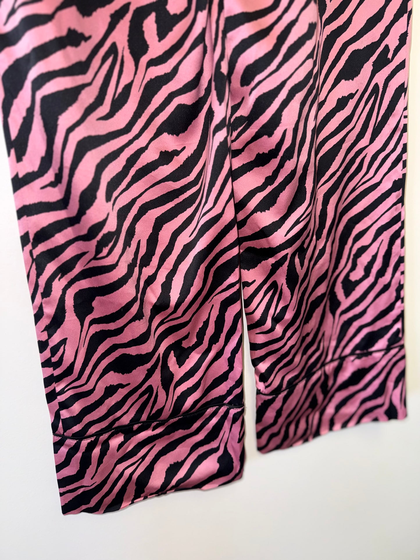 Victoria's Secret (Small) Pink and Black Zebra Print Polyester PJ Pants