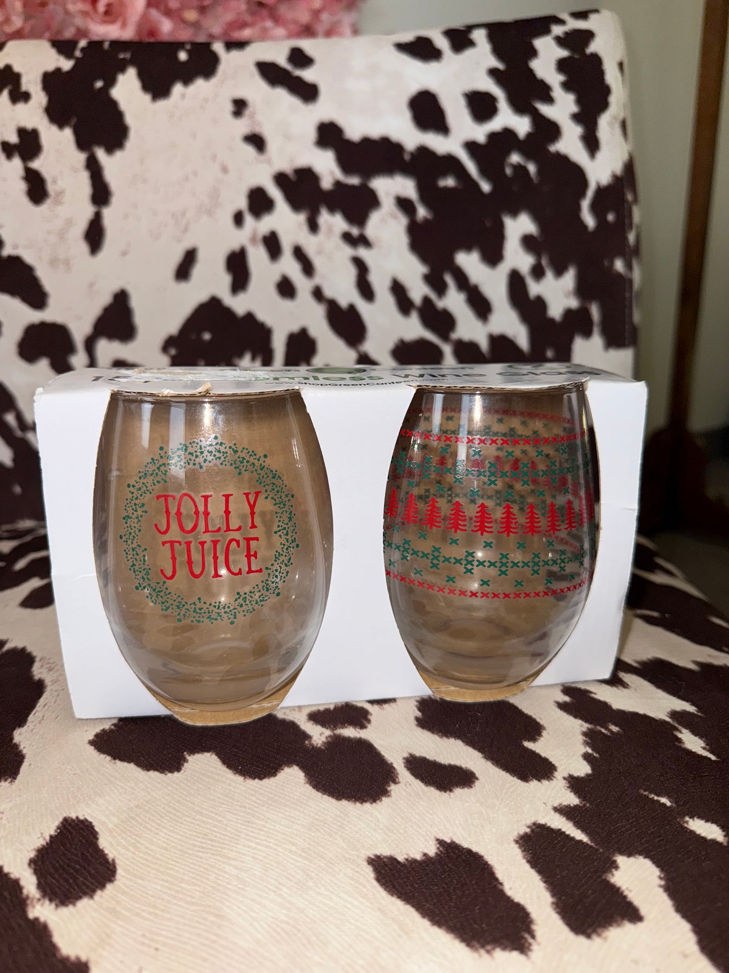 Green Canteen (15oz) Brand New Christmas Jolly Juice 2 Stemless Wine Glasses