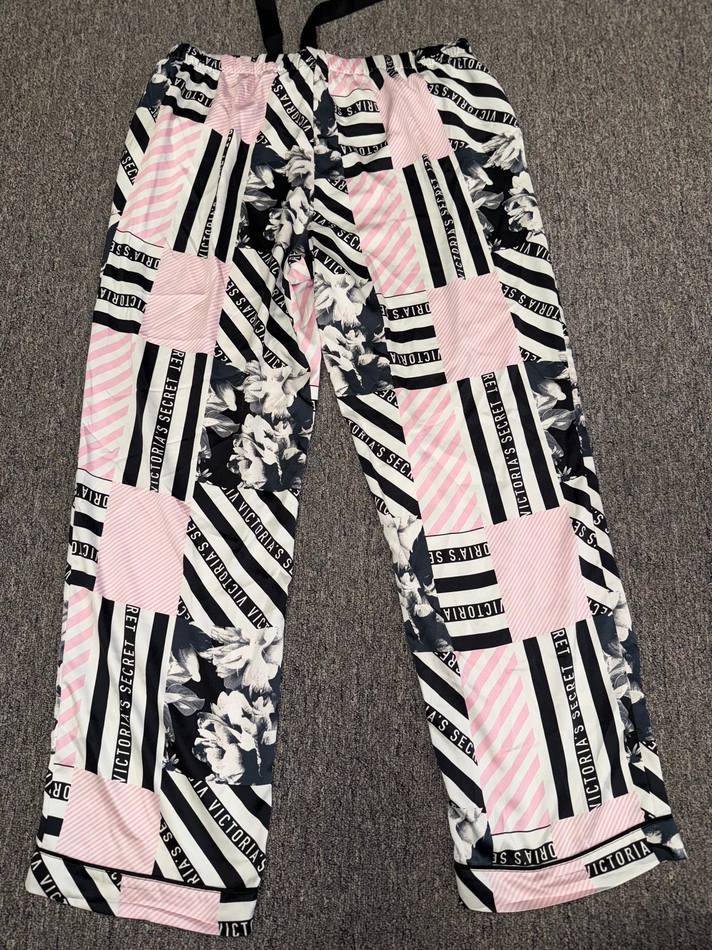 Victoria's Secret (Large) Pattern Polyester PJ Pants