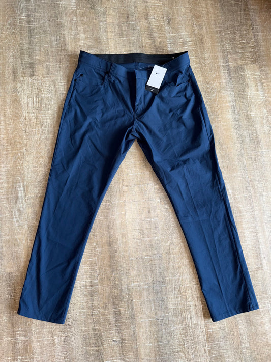 NWT Nike (38x32) Brand New Navy Blue Slim Fit Golf Pants
