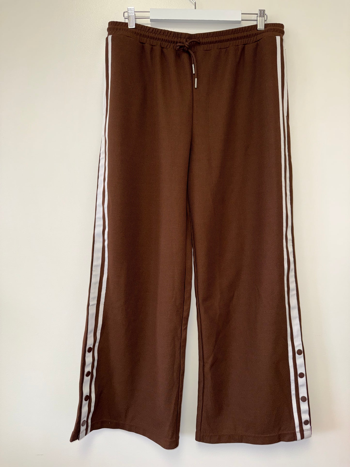 Halara (XL) Brown Waffle Knit Wide Leg Track Pants with Buttoned Bottom Hem