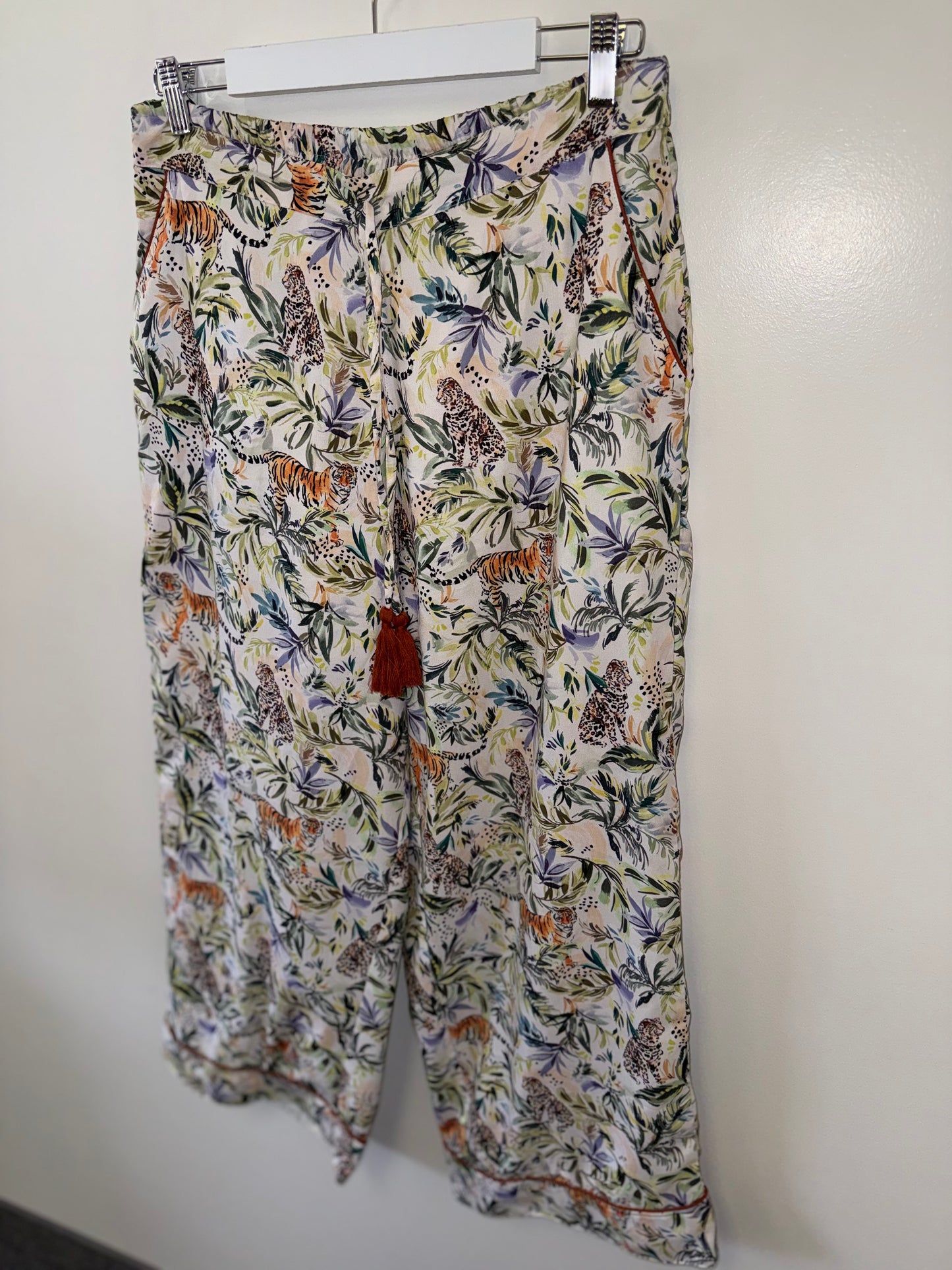 NWT World Market (L/XL) Brand New Neutral Lightweight Pants W/ Tropical Pattern