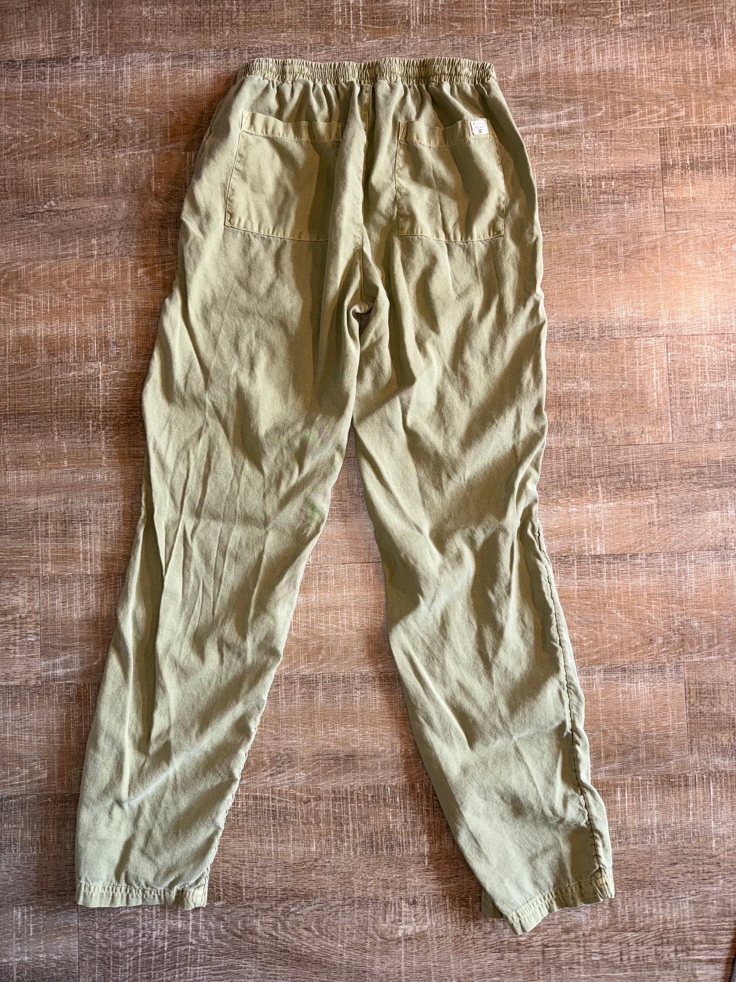 Billa bong (Medium) Green Jogger Pants